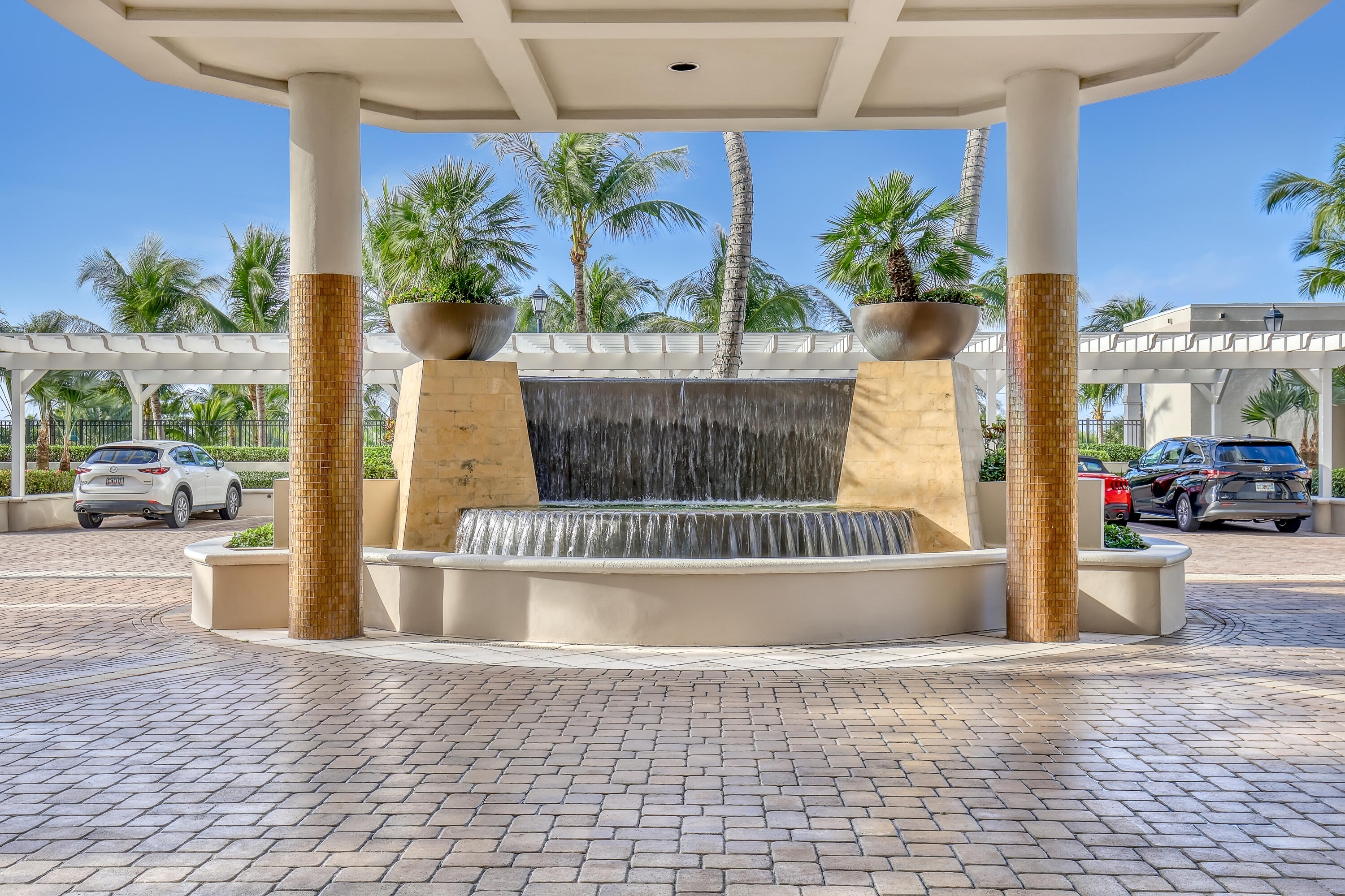 En Renta 2700 N Ocean Drive 2003b, Singer Island, FL 33404, Singer Island, FL 33404