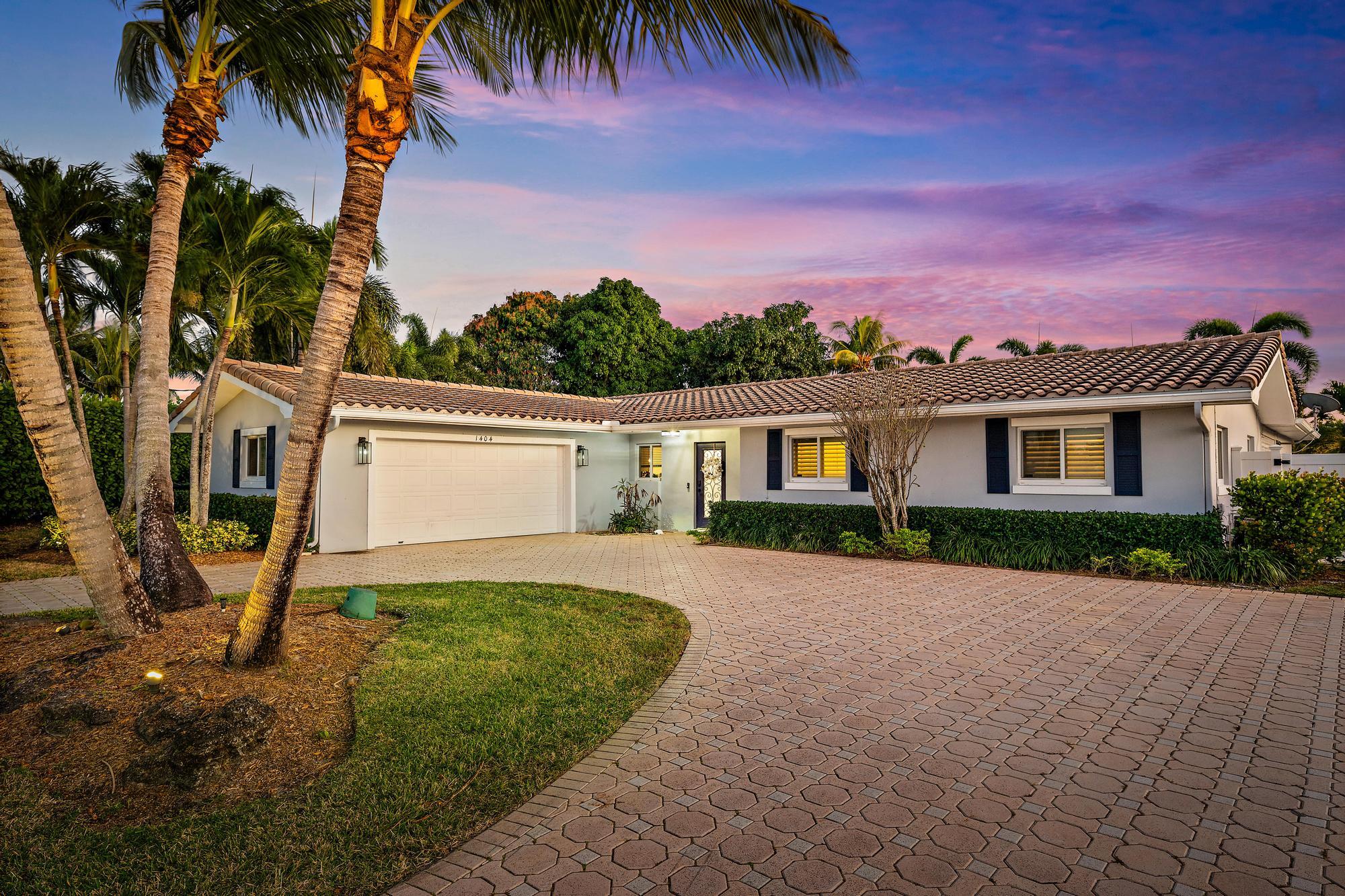 Vendido 1404 Alpha Court S, Lake Clarke Shores, FL 33406, Lake Clarke Shores, FL 33406