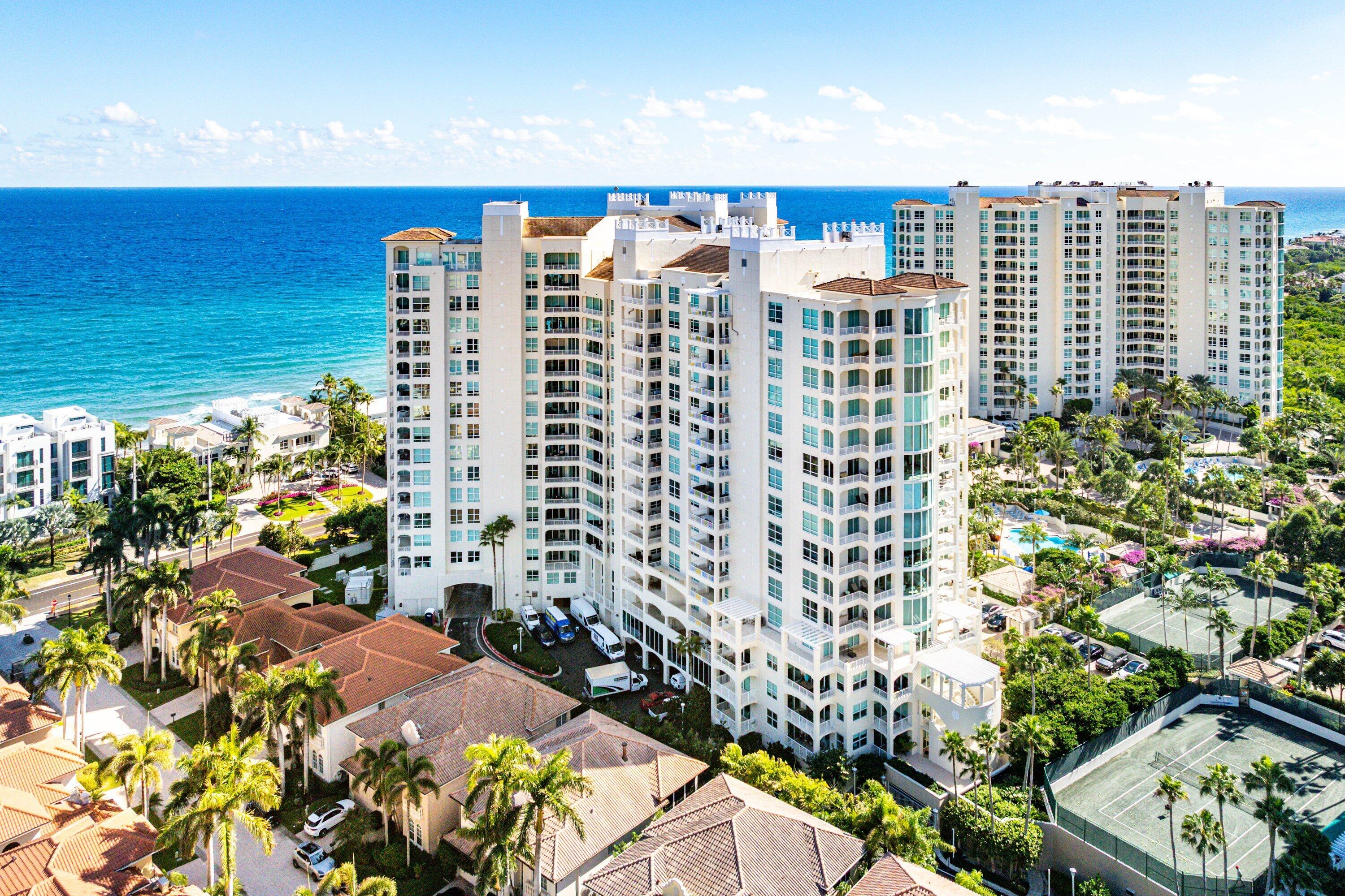 Foto de propiedad en 3700 S Ocean Boulevard 202, Highland Beach, FL 33487 Highland Beach con MLS# 