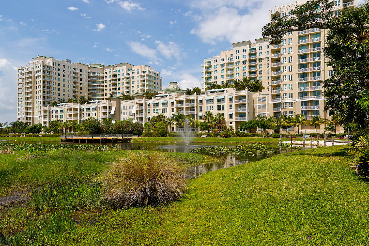 Foto de propiedad en 450 N Federal Highway 609, Boynton Beach, FL 33435 Boynton Beach con MLS# 
