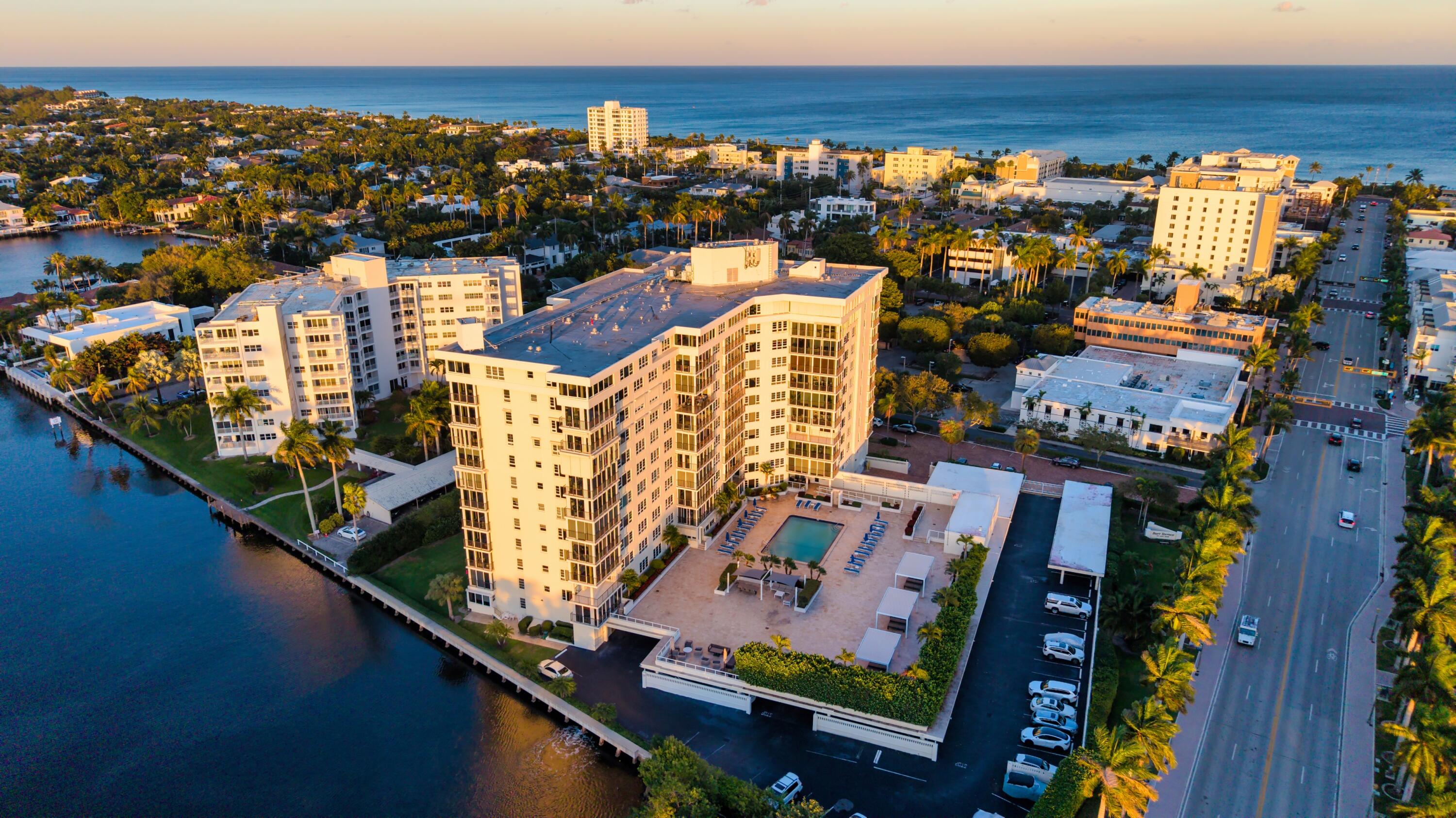Foto de propiedad en 50 East Road 12g (penthouse), Delray Beach, FL 33483 Delray Beach con MLS# 