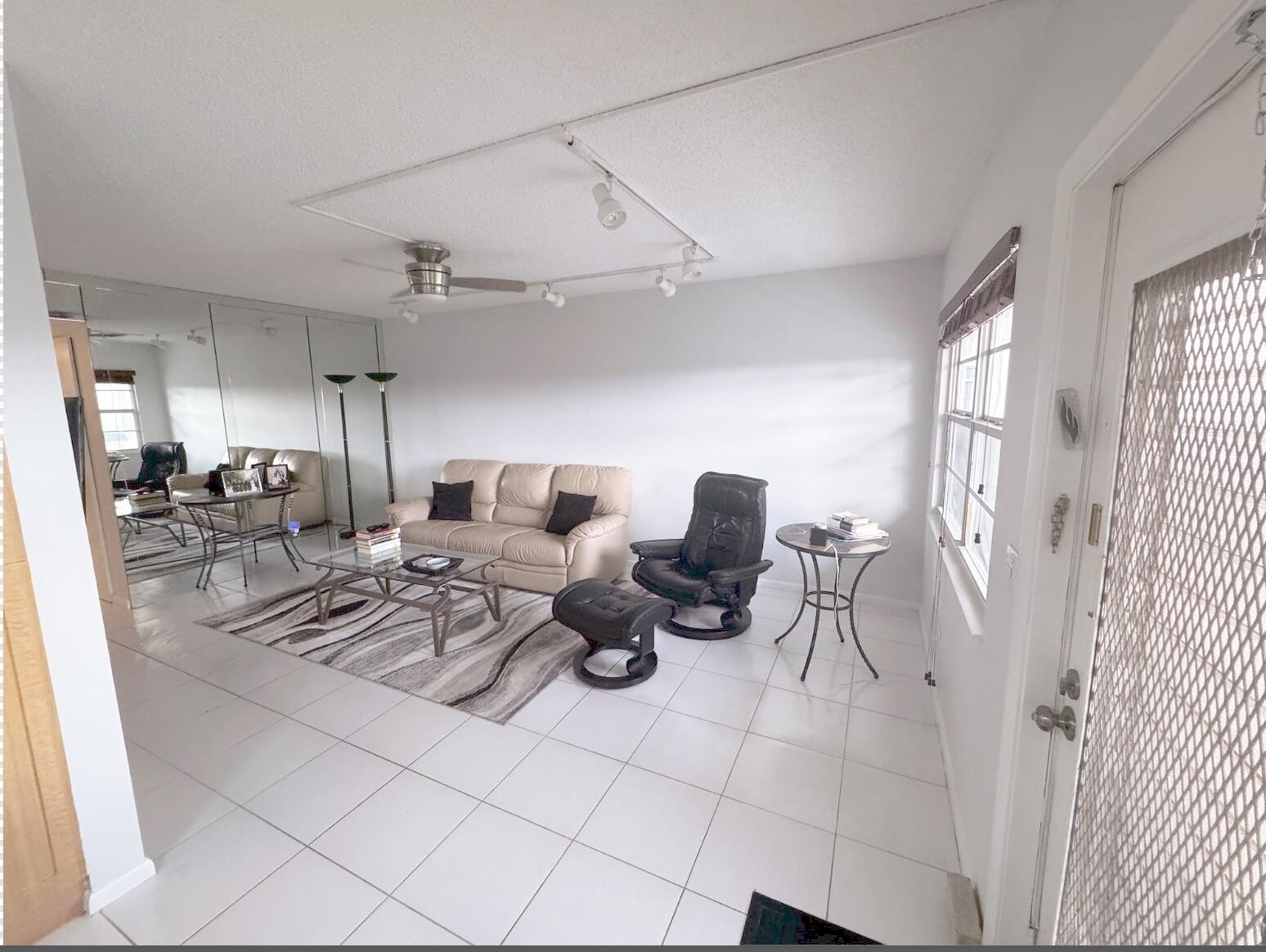 En Renta 4063 Yarmouth D, Boca Raton, FL 33434, Boca Raton, FL 33434