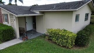 Foto de propiedad en 2580 Emory Drive A, West Palm Beach, FL 33415 West Palm Beach con MLS# 