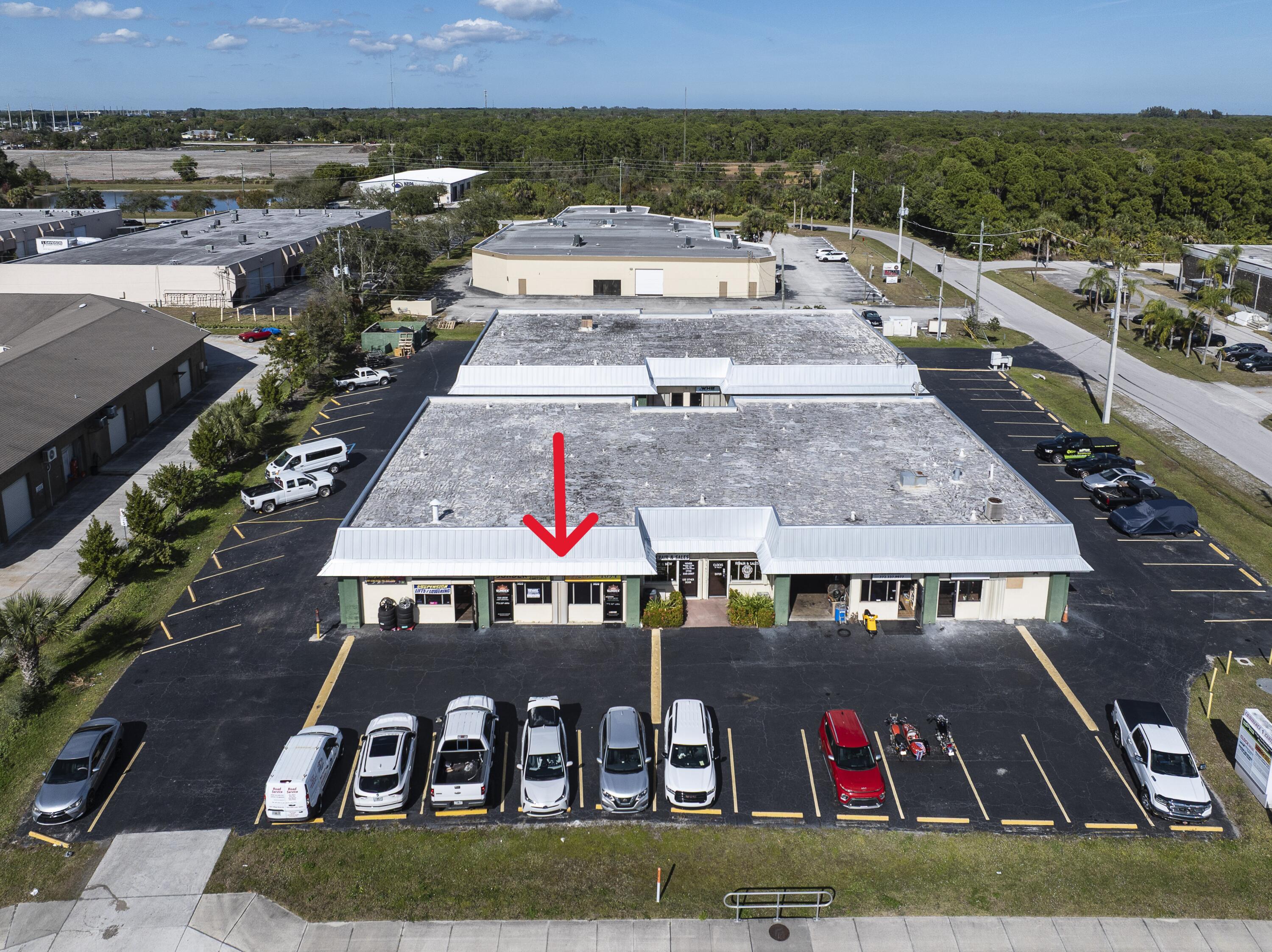 Foto de propiedad en 1459 SE Village Green Drive 12, Port St. Lucie, FL 34952 Port St. Lucie con MLS# 