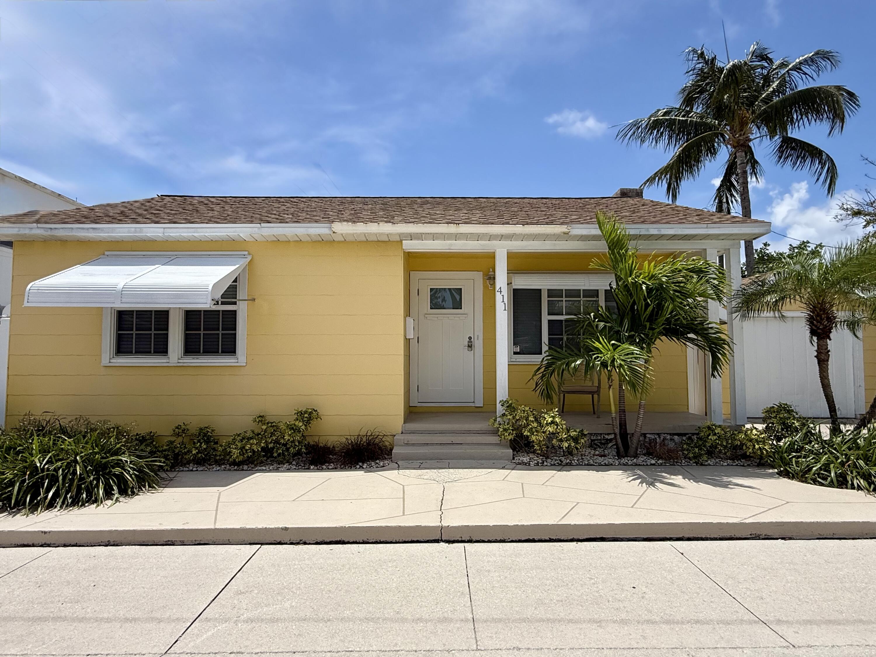Foto de propiedad en 411 3rd Avenue N, Lake Worth Beach, FL 33460 Lake Worth Beach con MLS# 