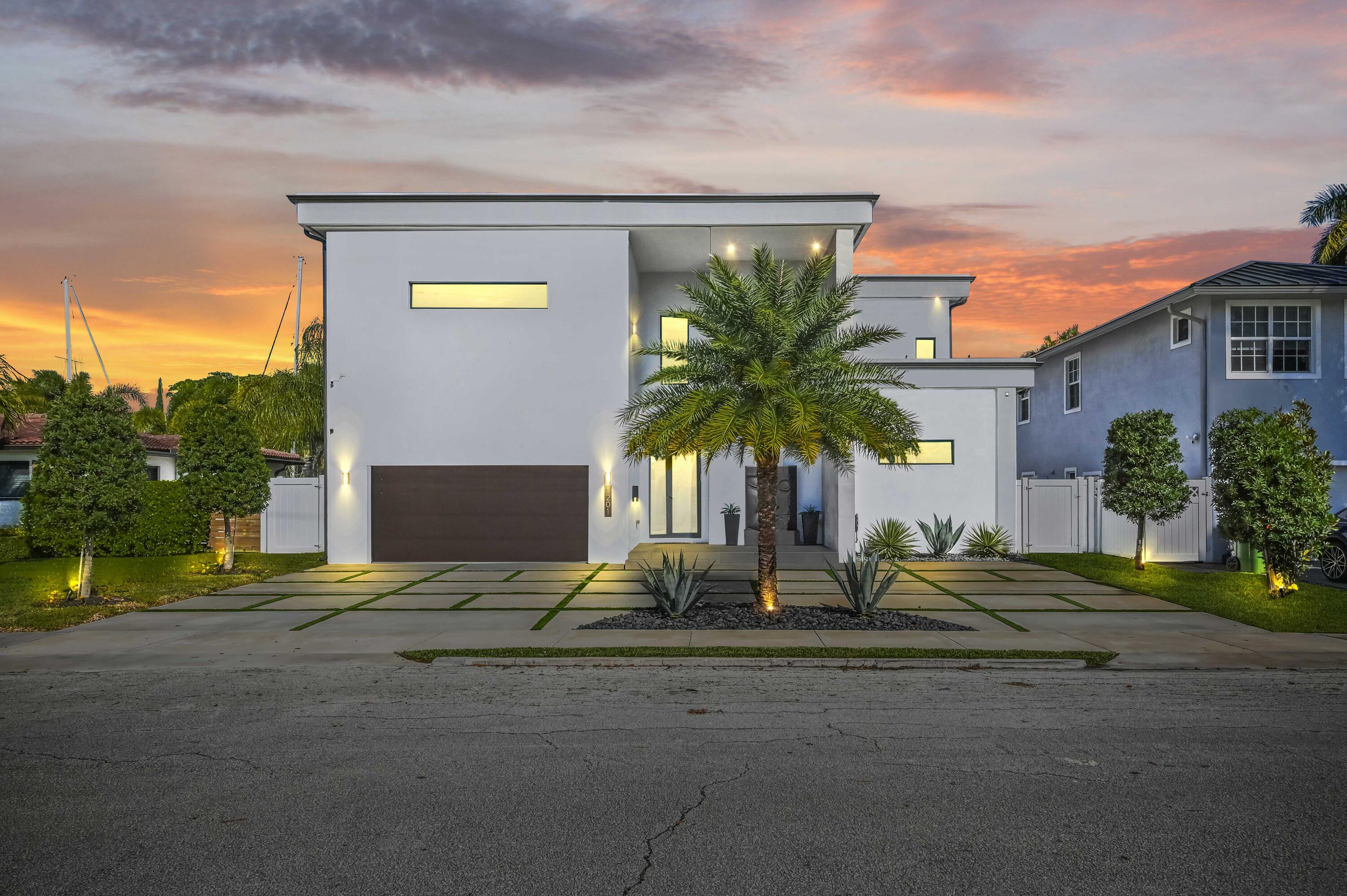Foto de propiedad en 1201 Mandarin Isle, Fort Lauderdale, FL 33315 Fort Lauderdale con MLS# 