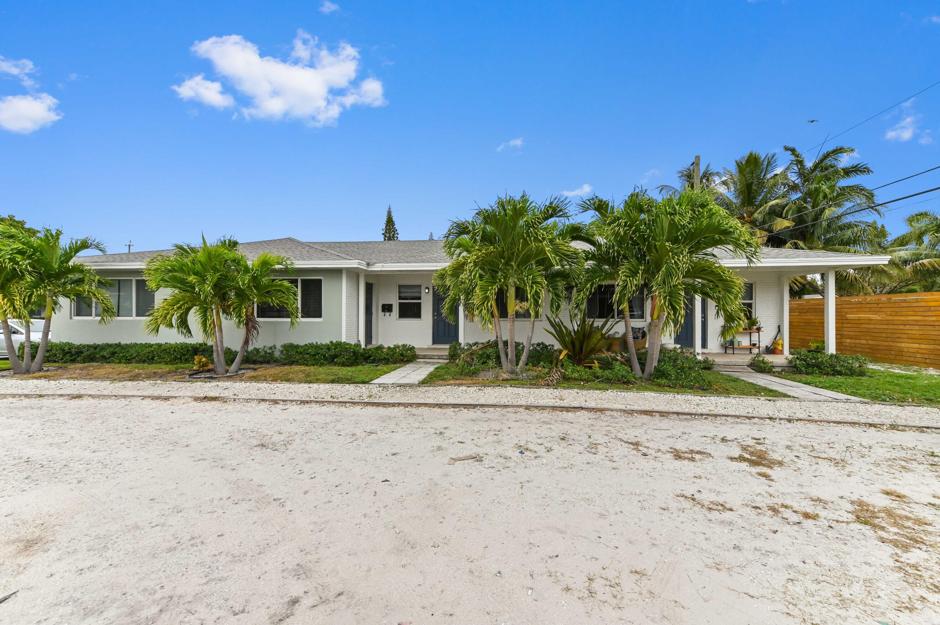 Vendido 1502 N J Street 1-3, Lake Worth Beach, FL 33460, Lake Worth Beach, FL 33460