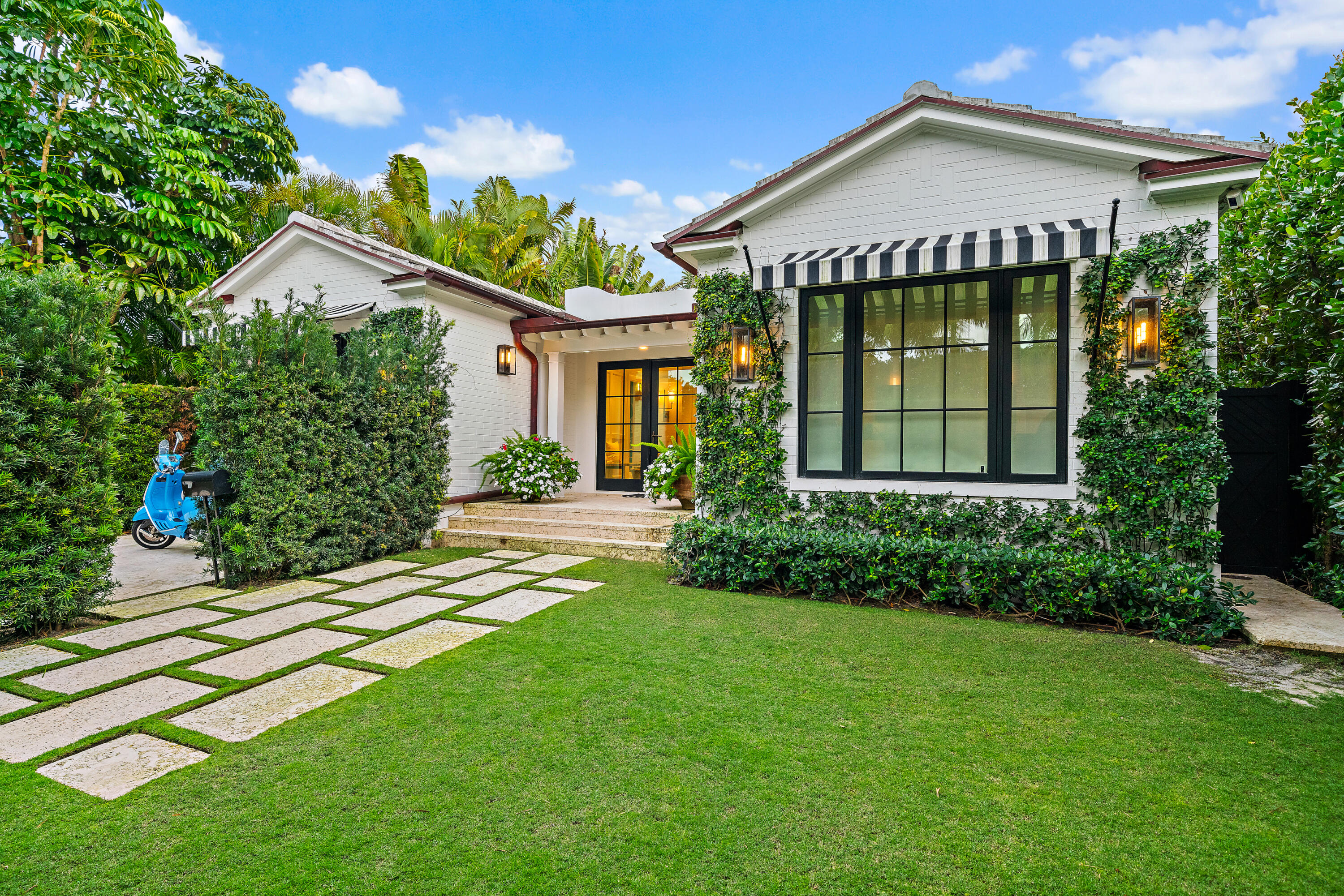 Vendido 160 Chilean Avenue, Palm Beach, FL 33480, Palm Beach, FL 33480