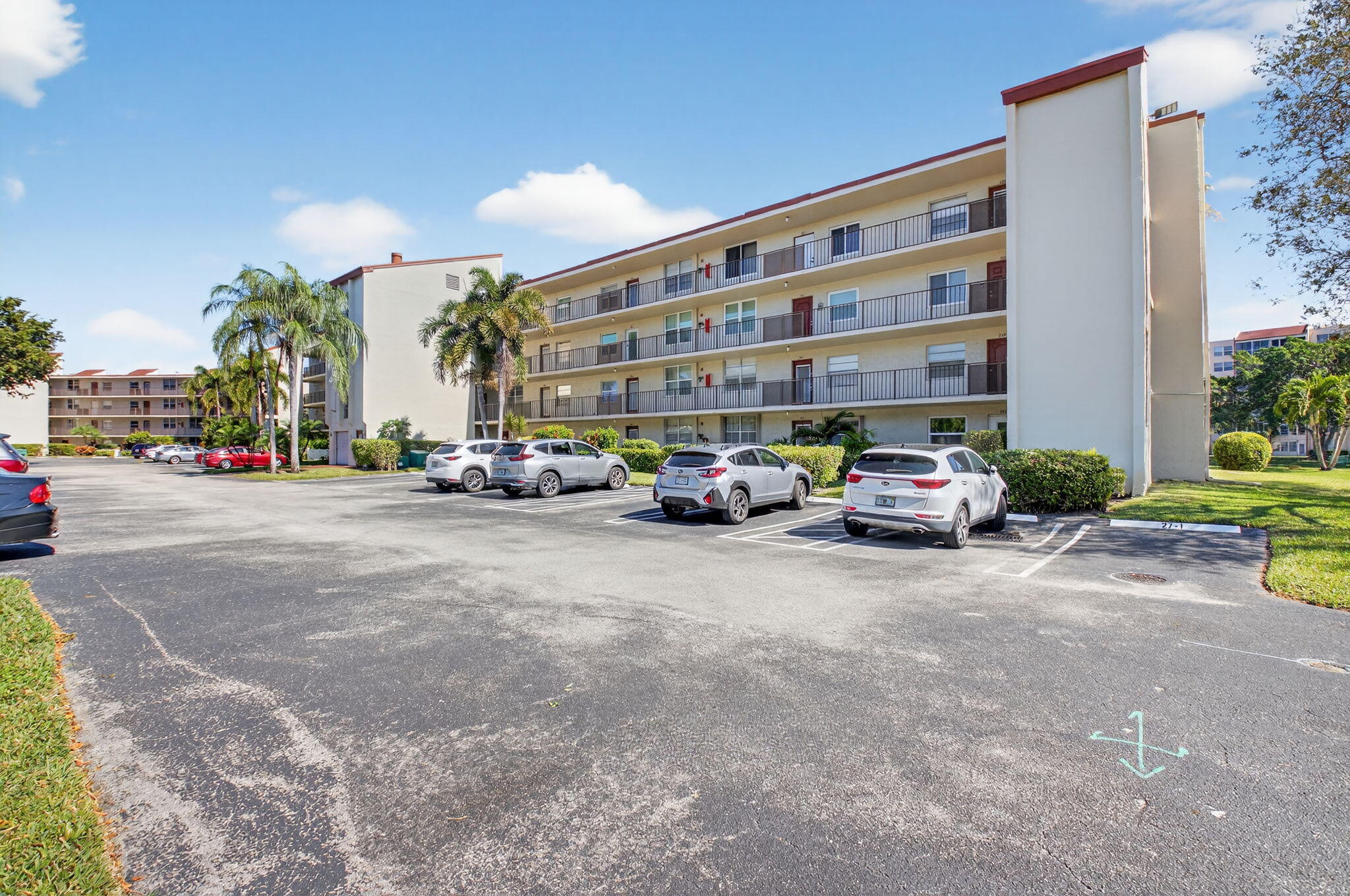 Foto de propiedad en 27 Abbey Lane 207, Delray Beach, FL 33446 Delray Beach con MLS# 