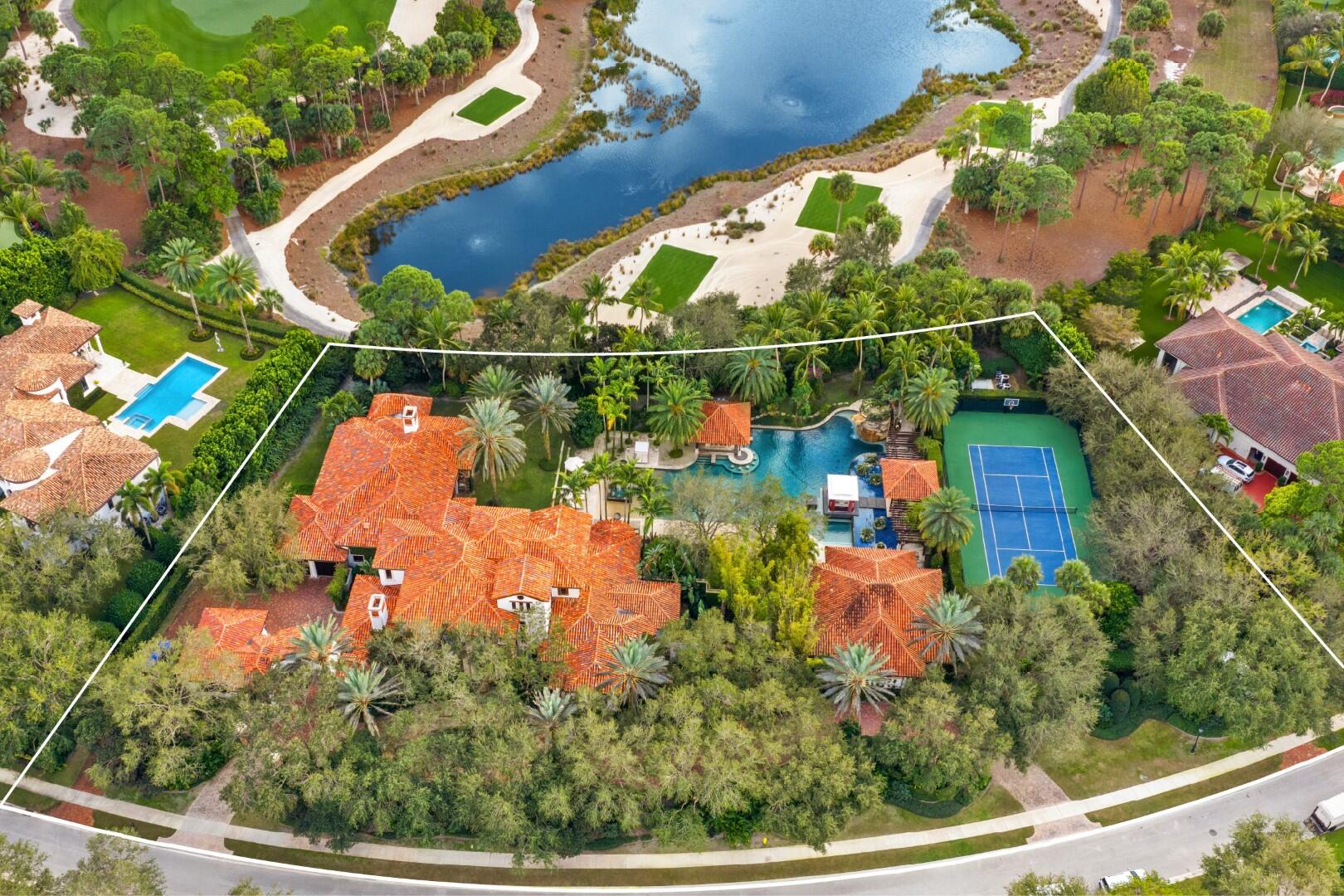 Foto de propiedad en 12227 Tillinghast Circle, Palm Beach Gardens, FL 33418 Palm Beach Gardens con MLS# 