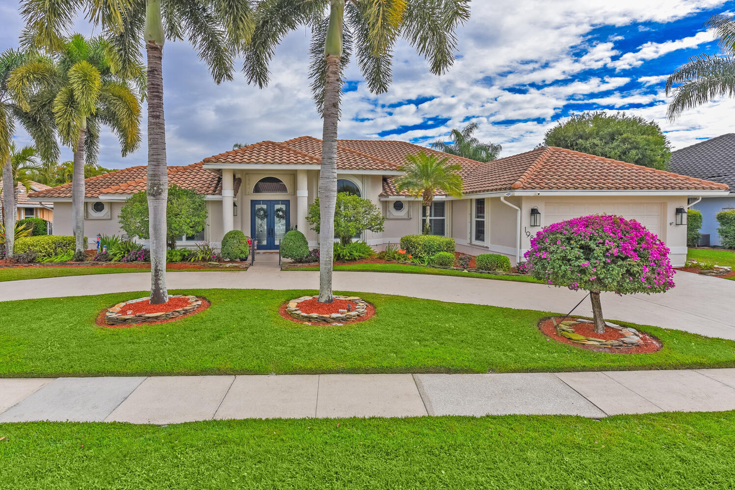 Foto de propiedad en 1980 S Club Drive, Wellington, FL 33414 Wellington con MLS# 