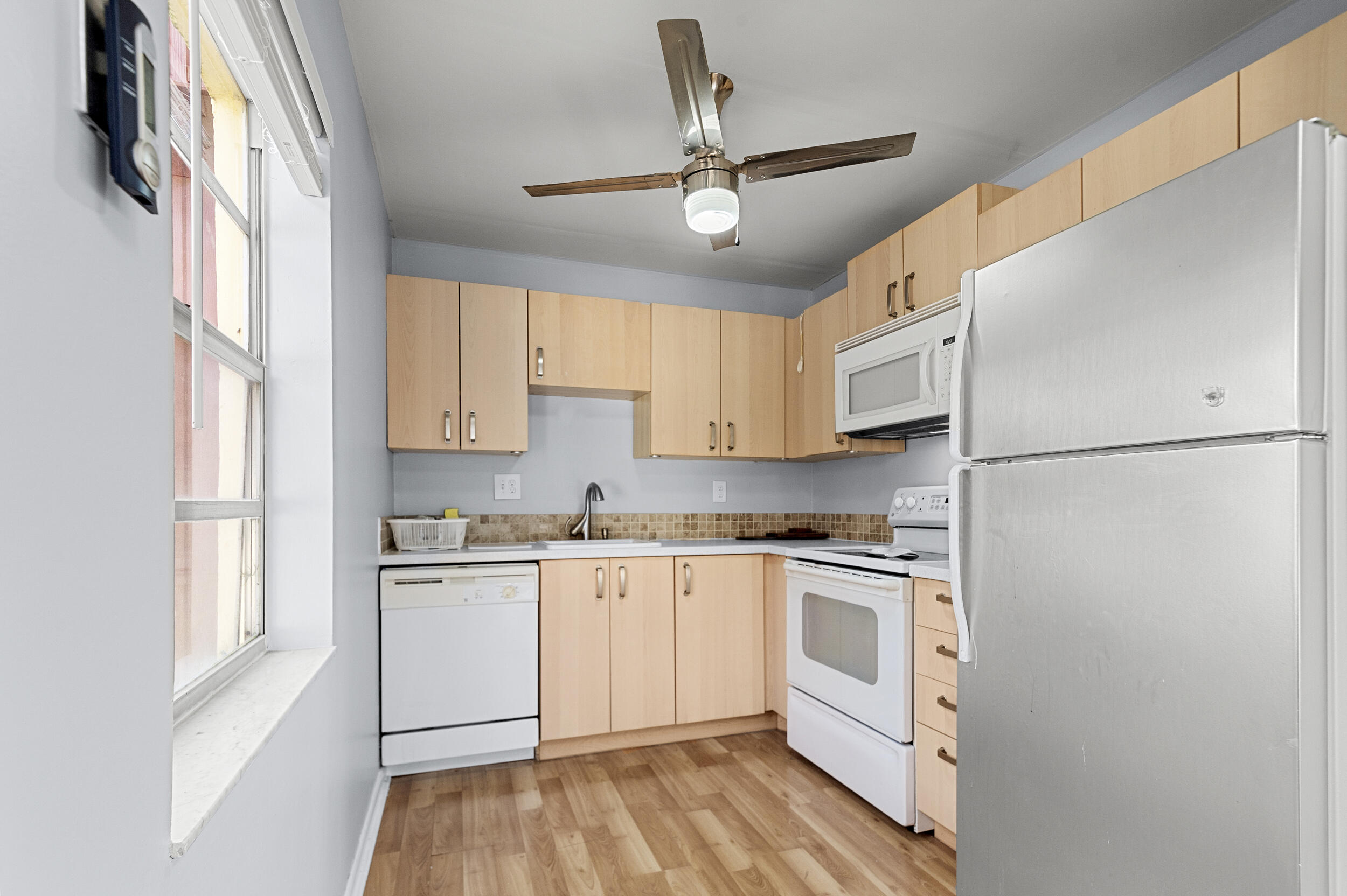 Foto de propiedad en 605 Flanders M, Delray Beach, FL 33484 Delray Beach con MLS# 
