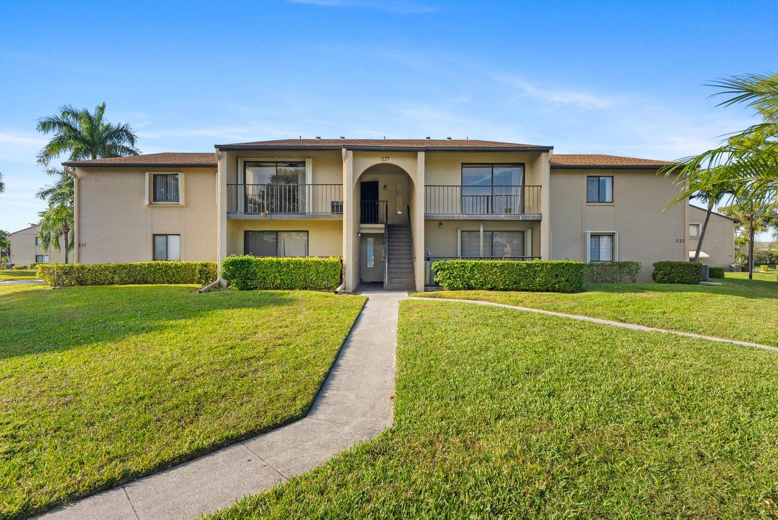 Alquilada 537 Shady Pine Way, Greenacres, FL 33415, Greenacres, FL 33415