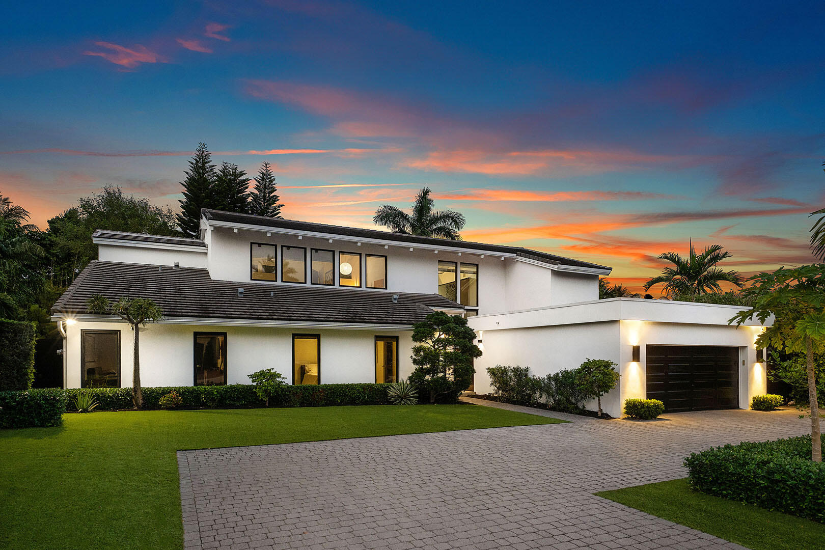 Foto de propiedad en 229 S Maya Palm Drive, Boca Raton, FL 33432 Boca Raton con MLS# 