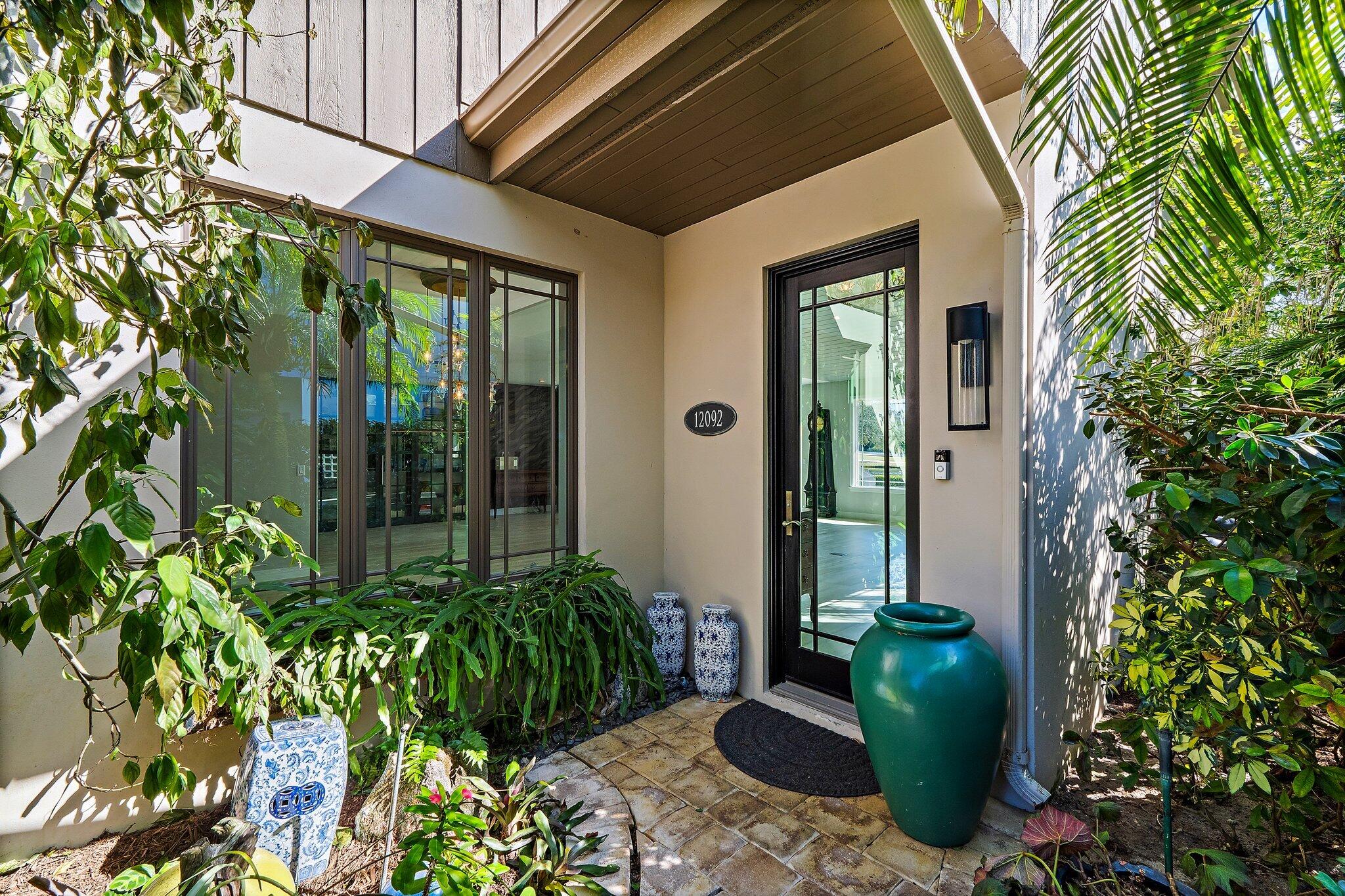 Foto de propiedad en 12092 SE Birkdale Run, Jupiter, FL 33469 Jupiter con MLS# 