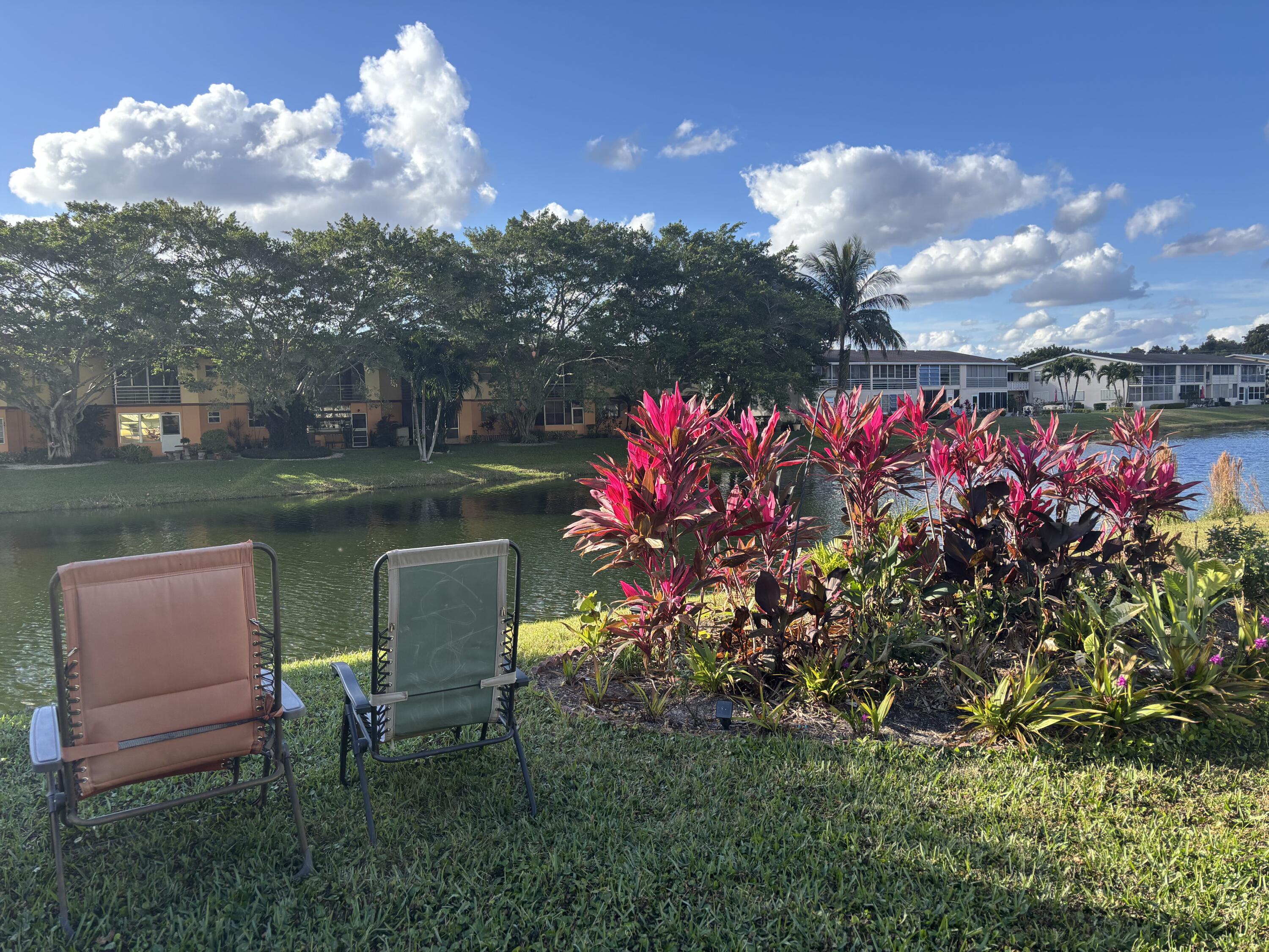 Vendido 31 Sheffield B, West Palm Beach, FL 33417, West Palm Beach, FL 33417