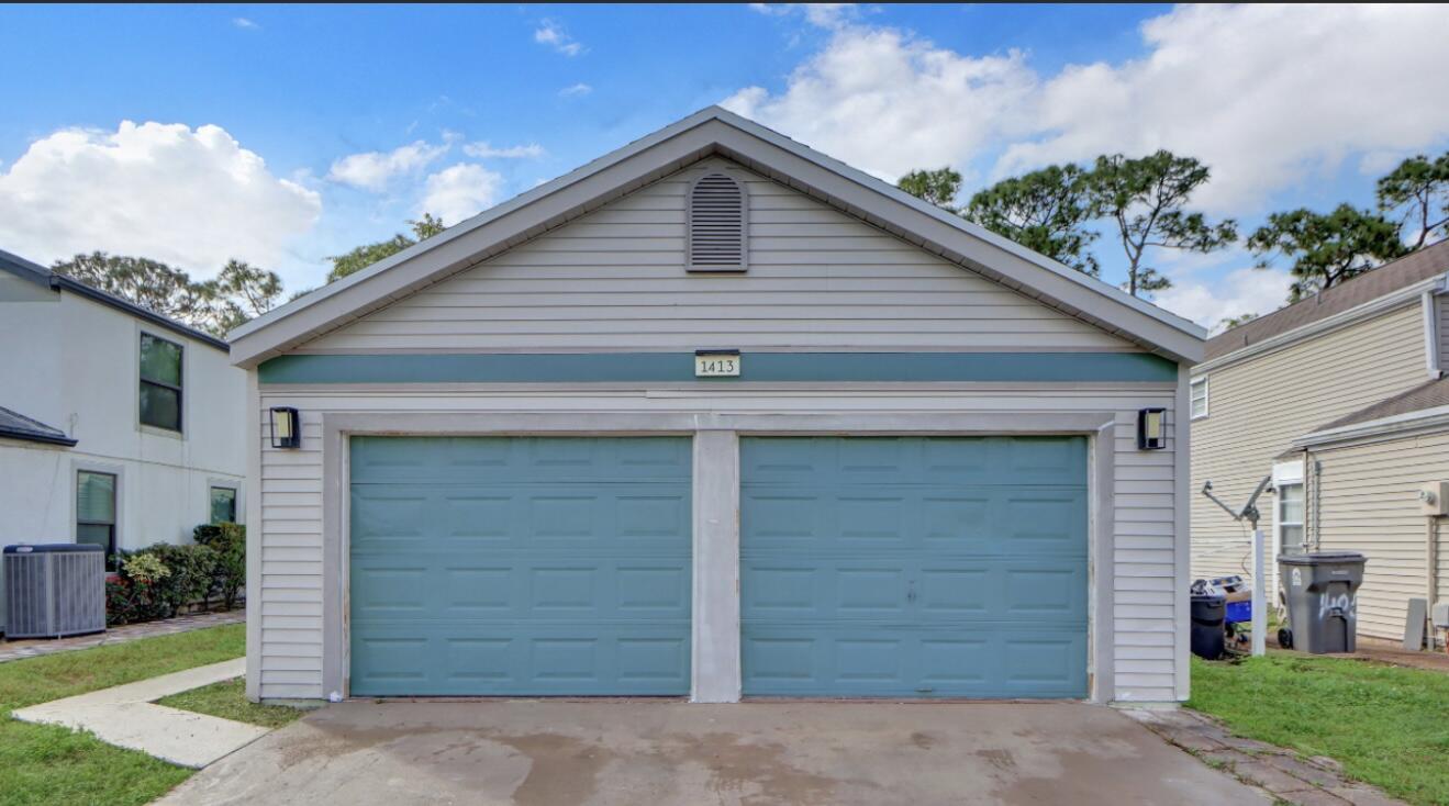 Foto de propiedad en 1413 Blue Clover Lane, West Palm Beach, FL 33415 West Palm Beach con MLS# 