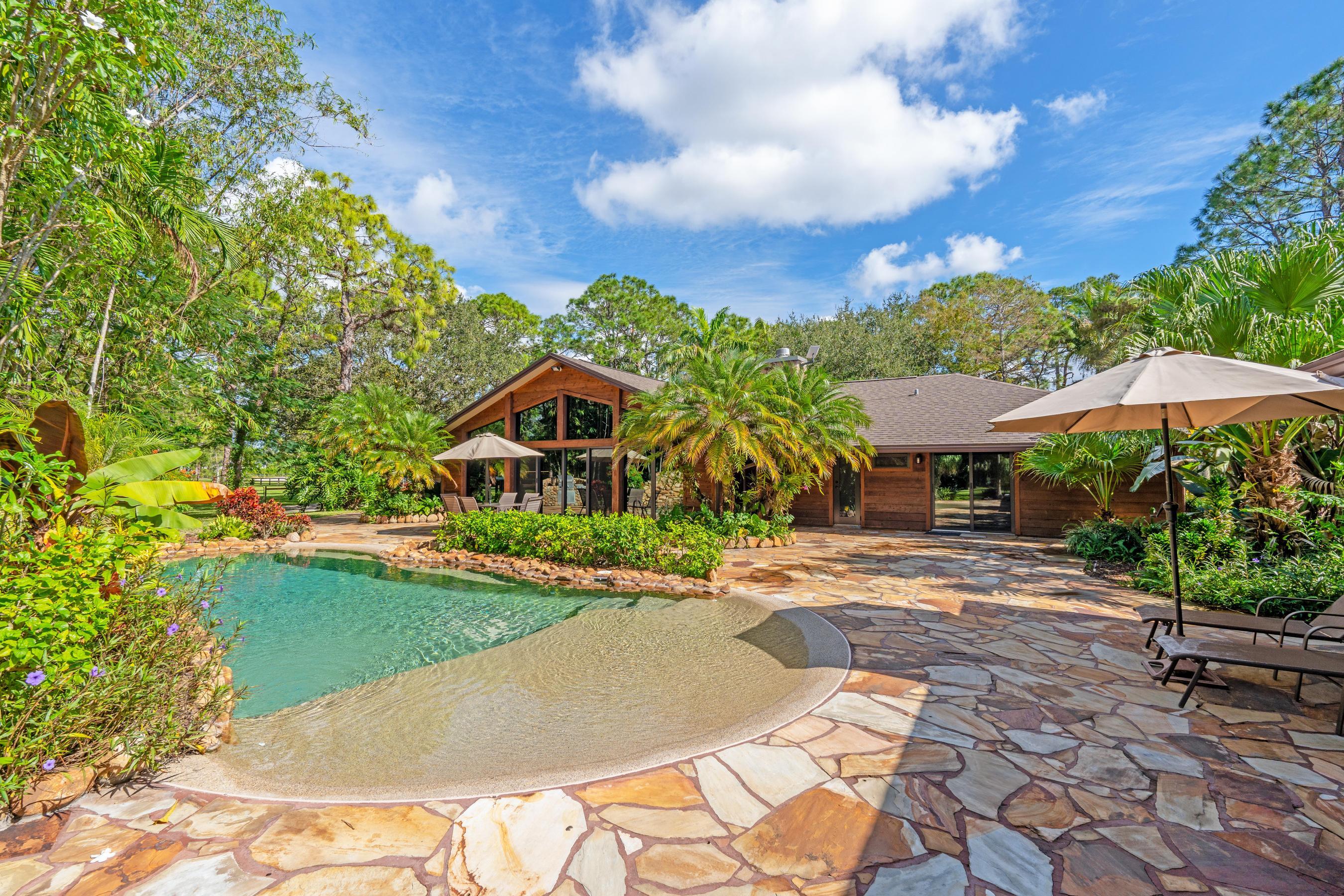 Foto de propiedad en 5405 Duckweed Road, Wellington, FL 33449 Wellington con MLS# 