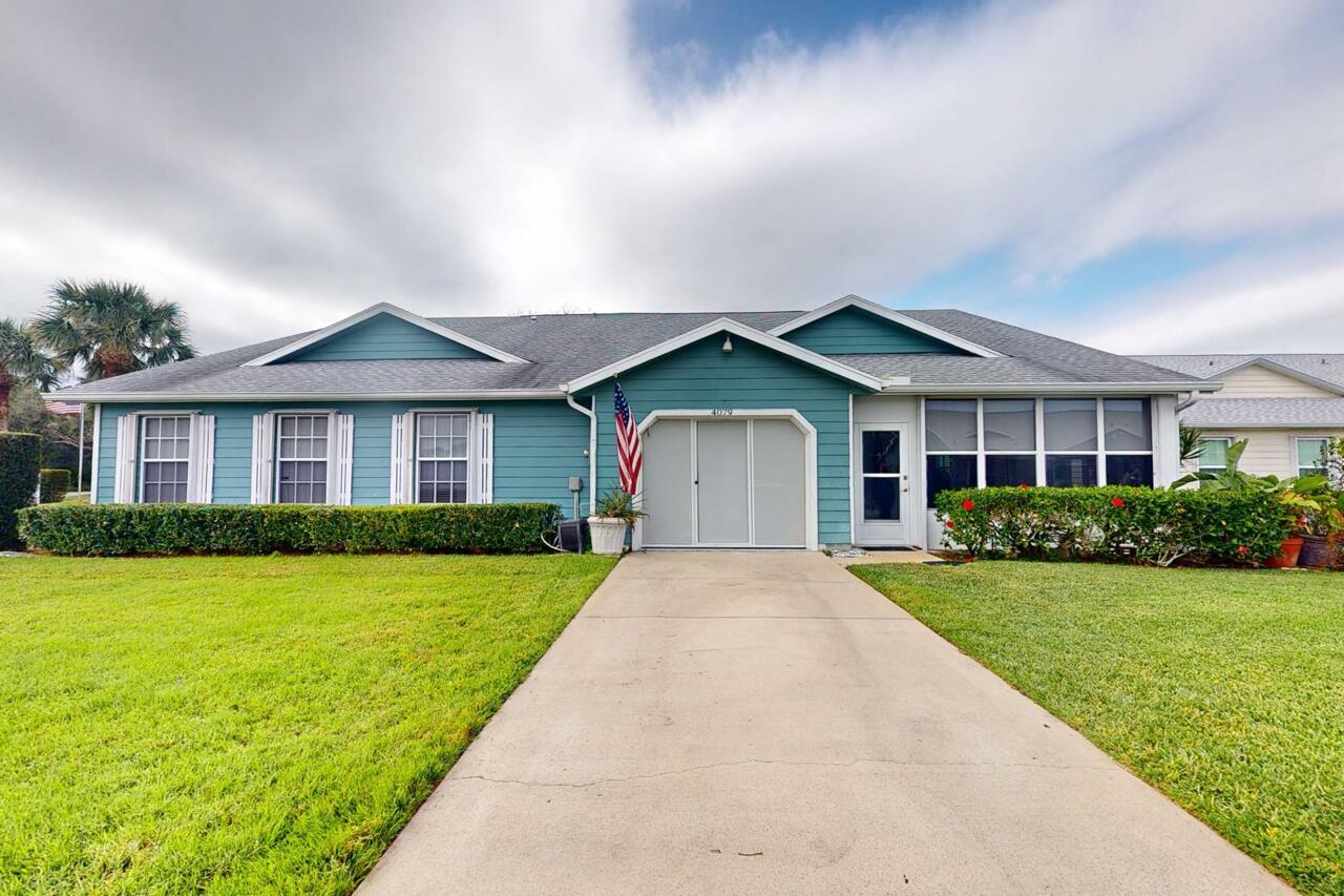 Foto de propiedad en 4079 Gator Trace Road, Fort Pierce, FL 34982 Fort Pierce con MLS# 