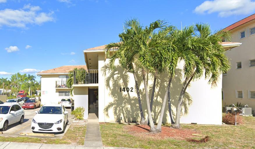 Alquilada 1402 S Federal Highway 42, Lake Worth Beach, FL 33460, Lake Worth Beach, FL 33460