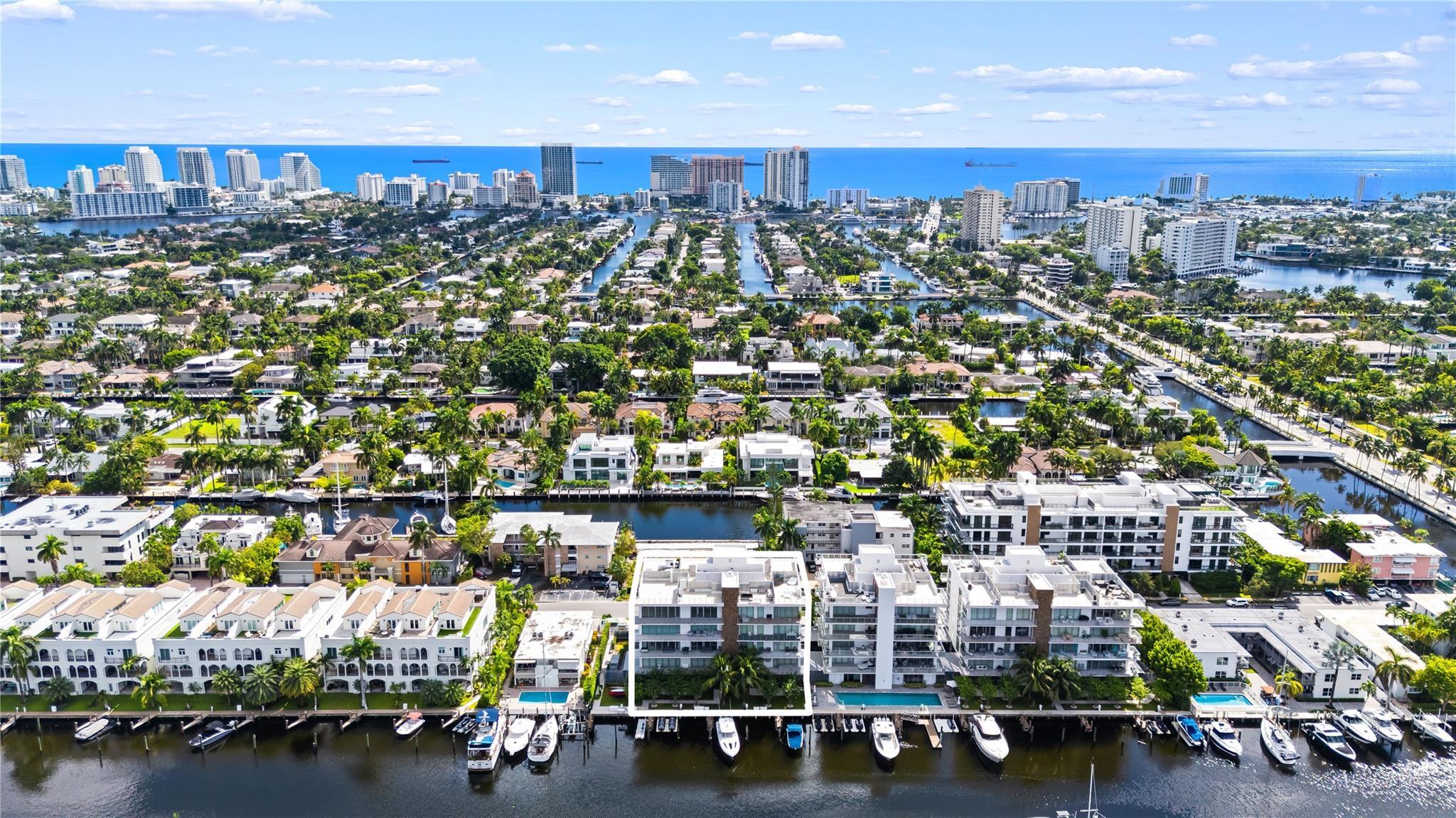 Foto de propiedad en 41 Isle Of Venice Drive Ph 502, Fort Lauderdale, FL 33301 Fort Lauderdale con MLS# 