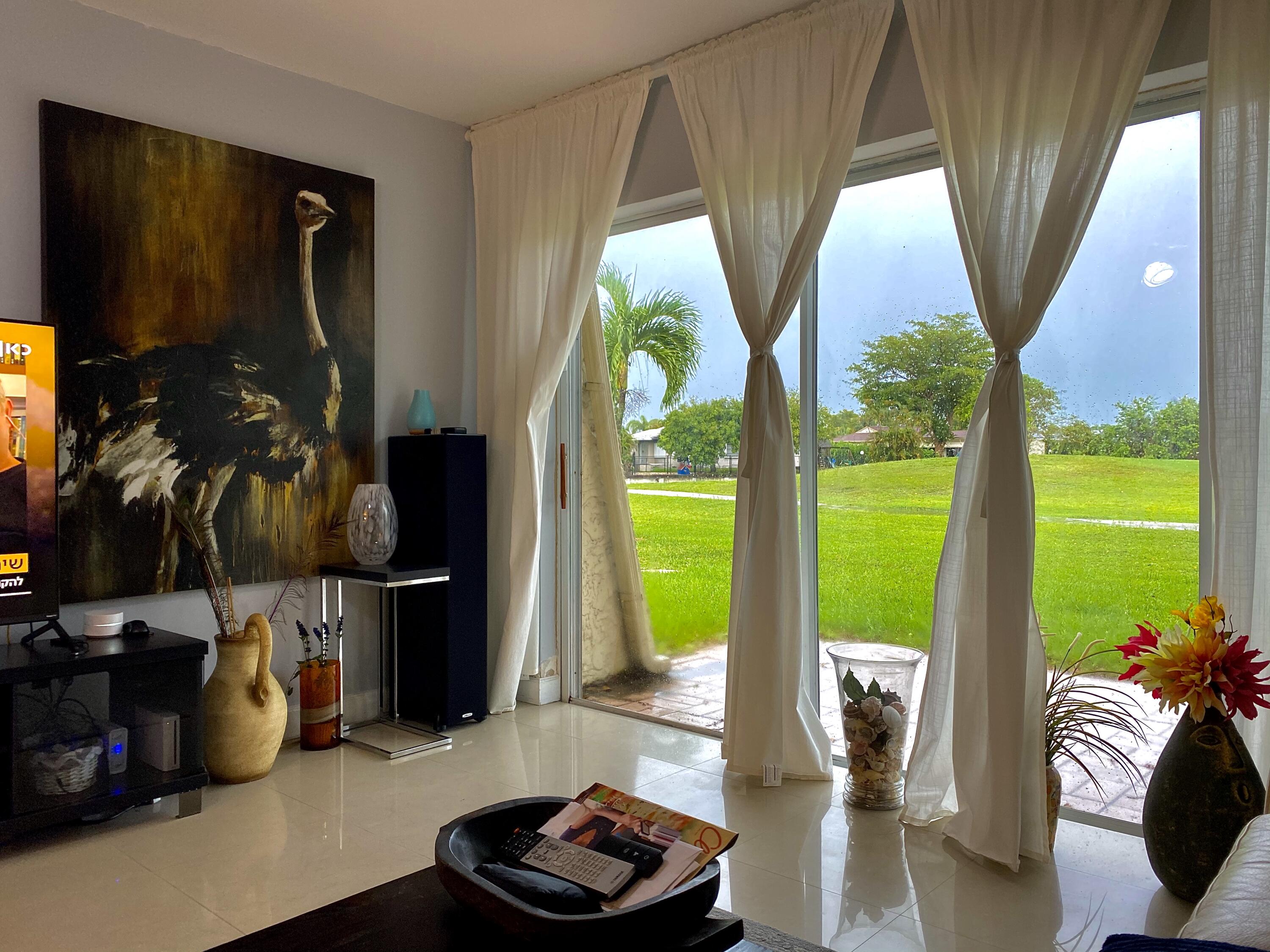 Foto de propiedad en 6554 NW 98th Terrace D23, Tamarac, FL 33321 Tamarac con MLS# 
