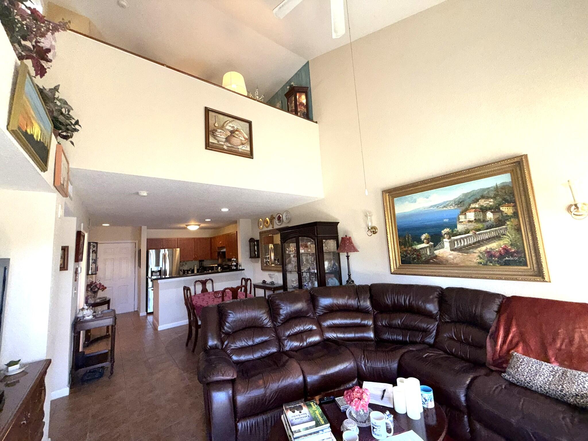 Foto de propiedad en 4839 Via Palm Lakes 1106, West Palm Beach, FL 33417 West Palm Beach con MLS# 