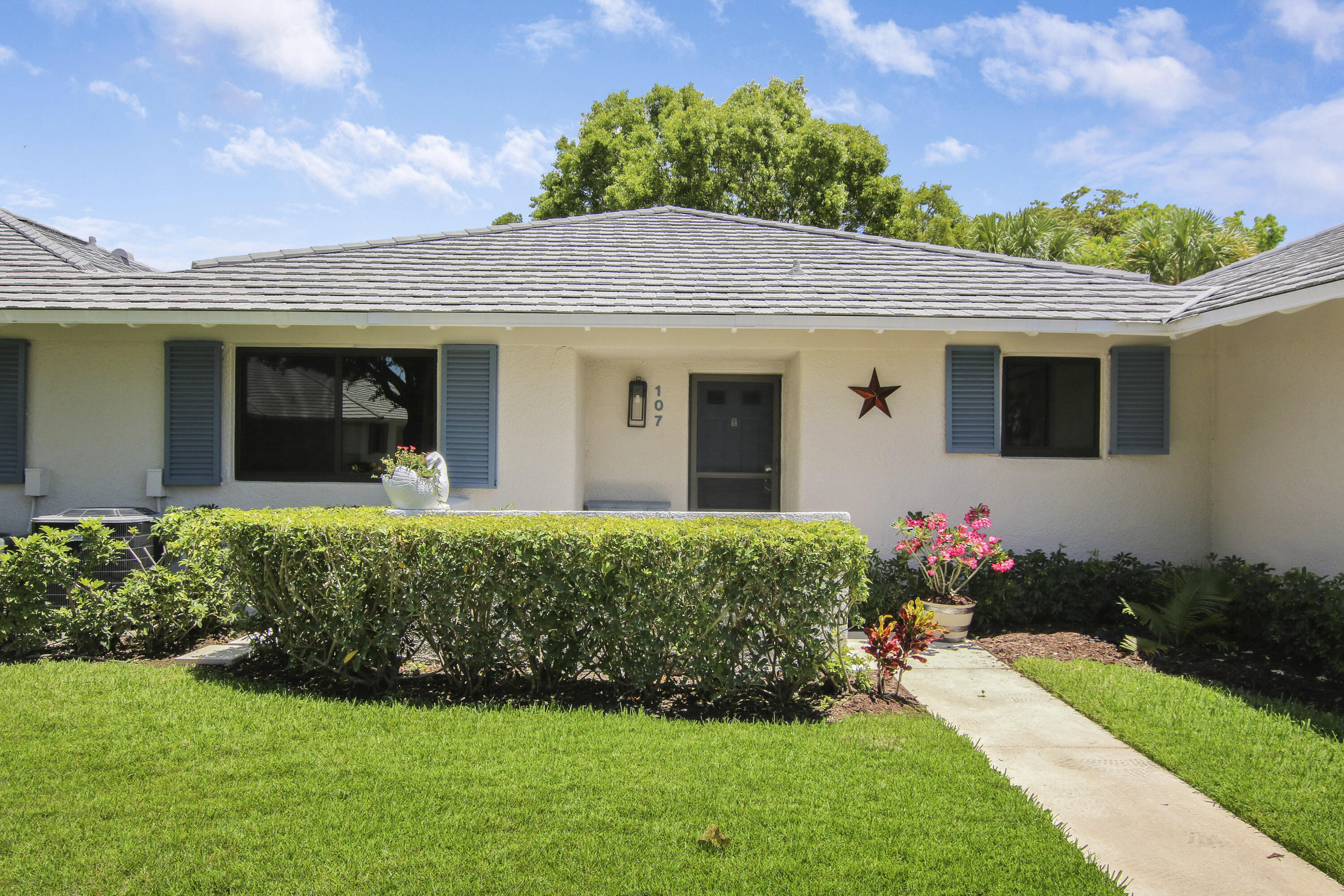 Alquilada 107 Club Drive, Palm Beach Gardens, FL 33418, Palm Beach Gardens, FL 33418