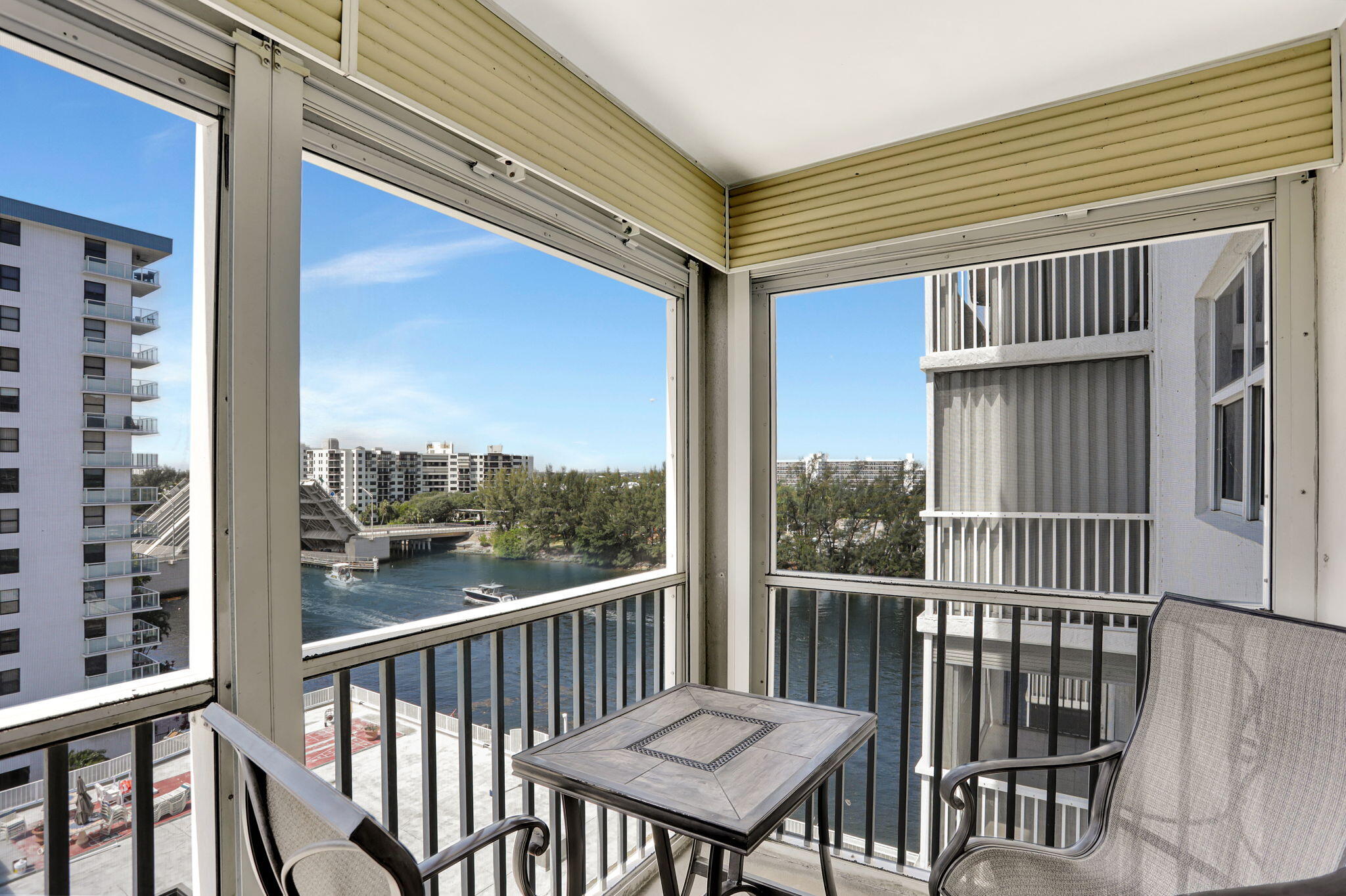 Foto de propiedad en 1505 N Riverside Drive 802, Pompano Beach, FL 33062 Pompano Beach con MLS# 