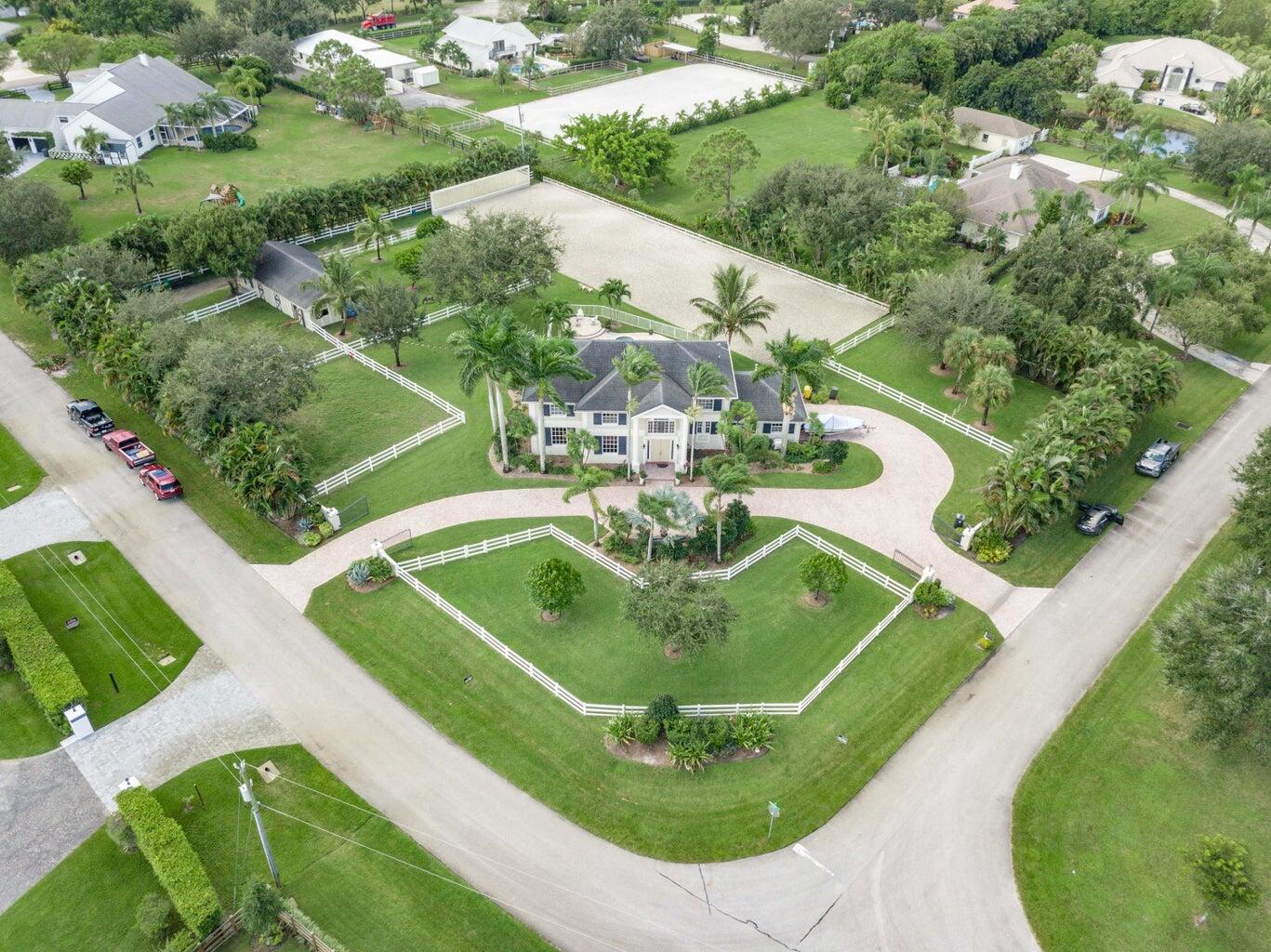 Foto de propiedad en 14950 Roan Court, Wellington, FL 33414 Wellington con MLS# 