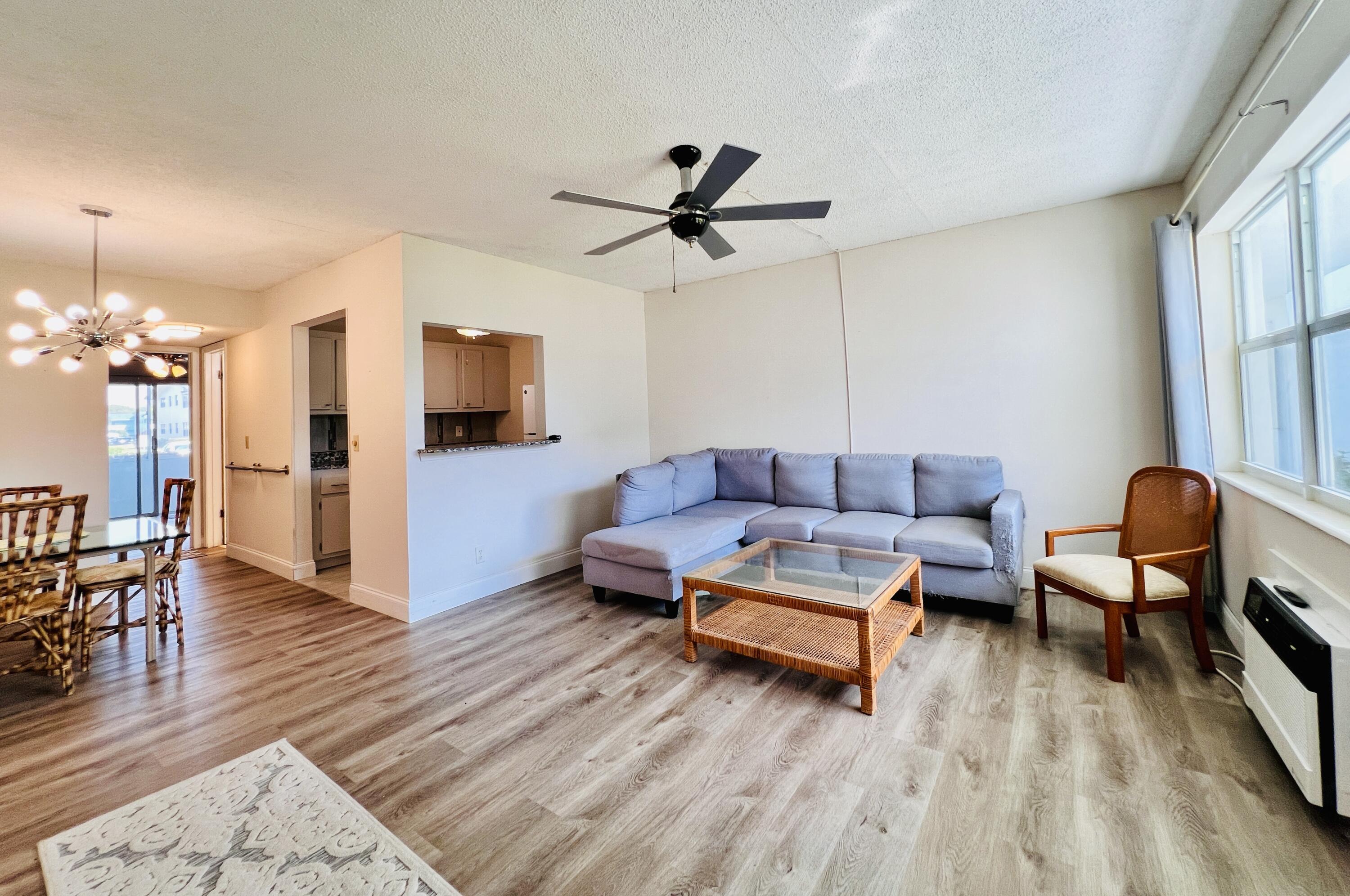 Vendido 271 Camden L, West Palm Beach, FL 33417, West Palm Beach, FL 33417