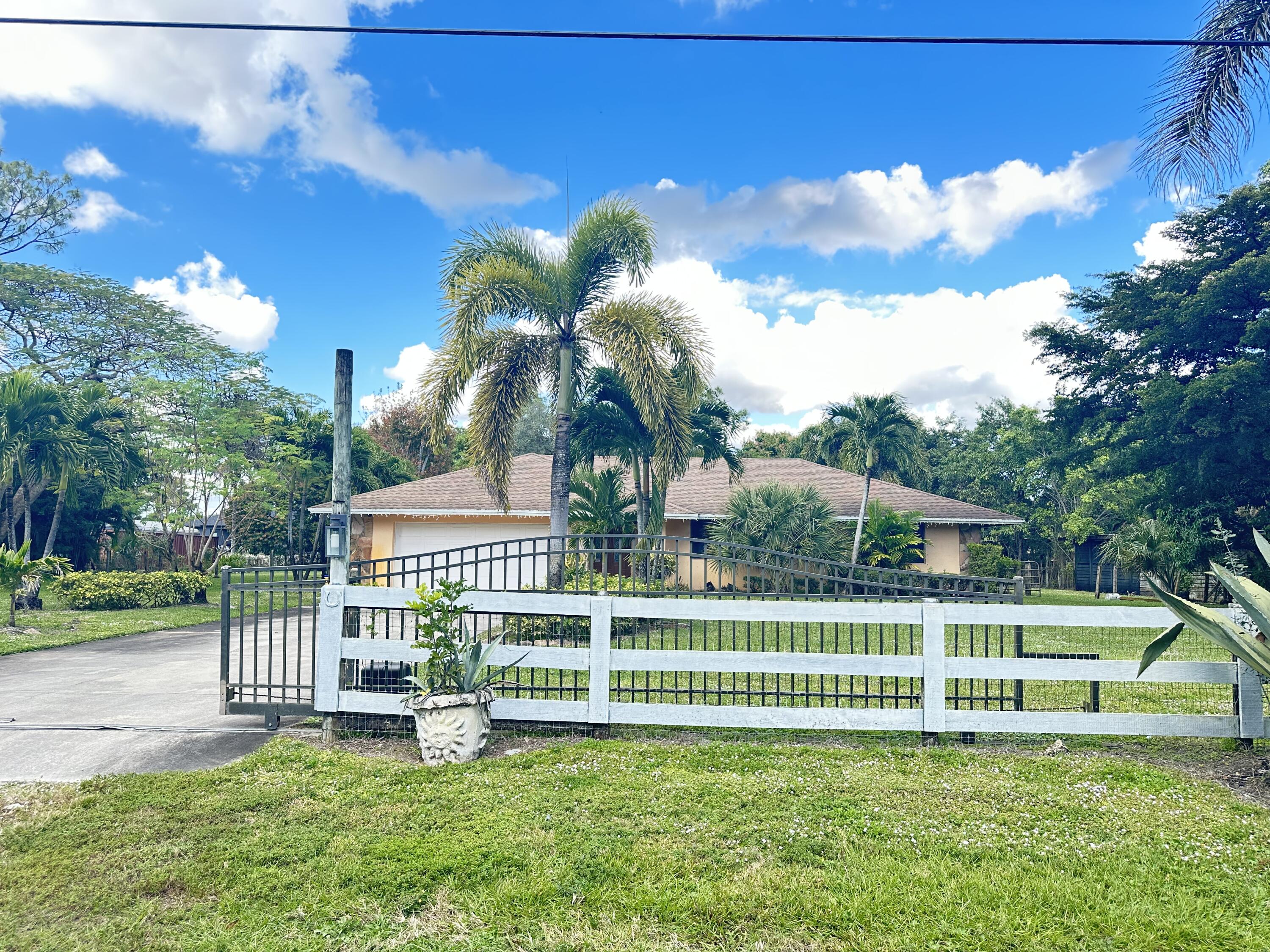 Alquilada 8251 Bowie Way, Lake Worth, FL 33467, Lake Worth, FL 33467