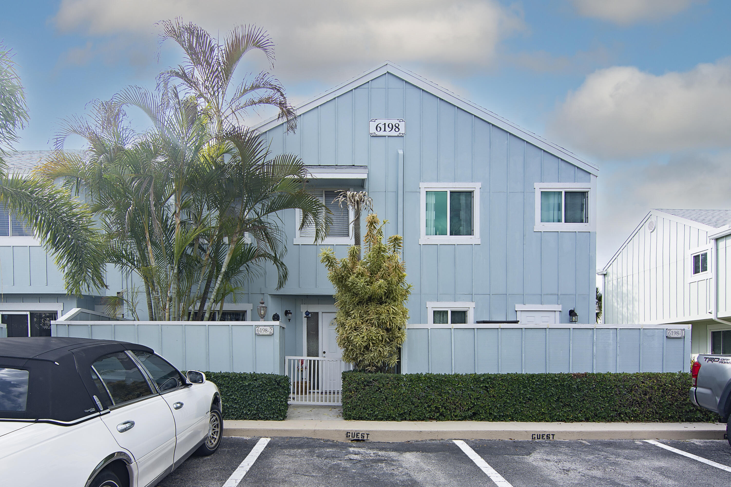 Foto de propiedad en 6198 Riverwalk Lane 2, Jupiter, FL 33458 Jupiter con MLS# 