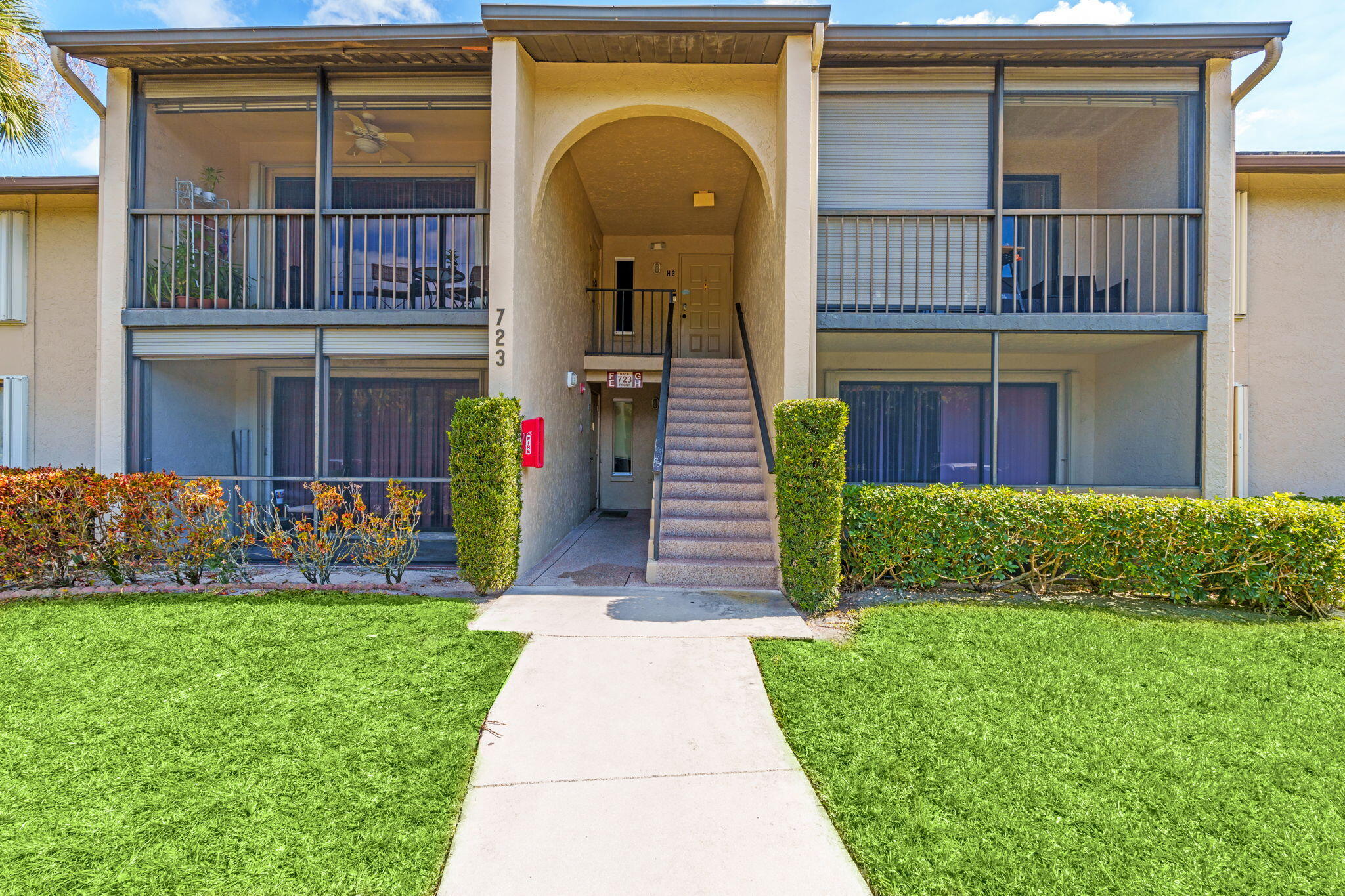 Foto de propiedad en 723 Sunny Pine Way H2, Greenacres, FL 33415 Greenacres con MLS# 