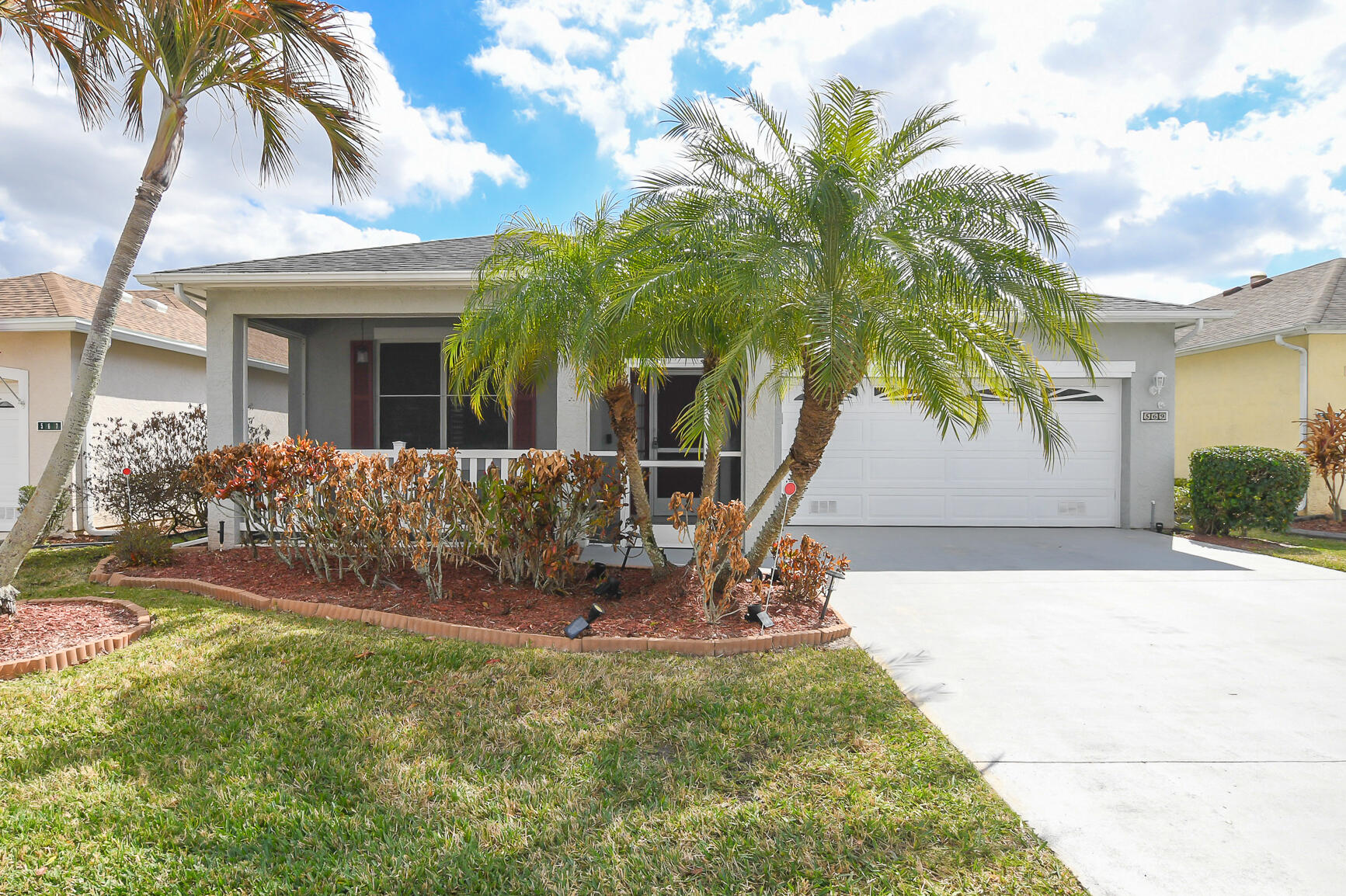 Foto de propiedad en 569 NW Cortina Lane, Port St. Lucie, FL 34986 Port St. Lucie con MLS# 