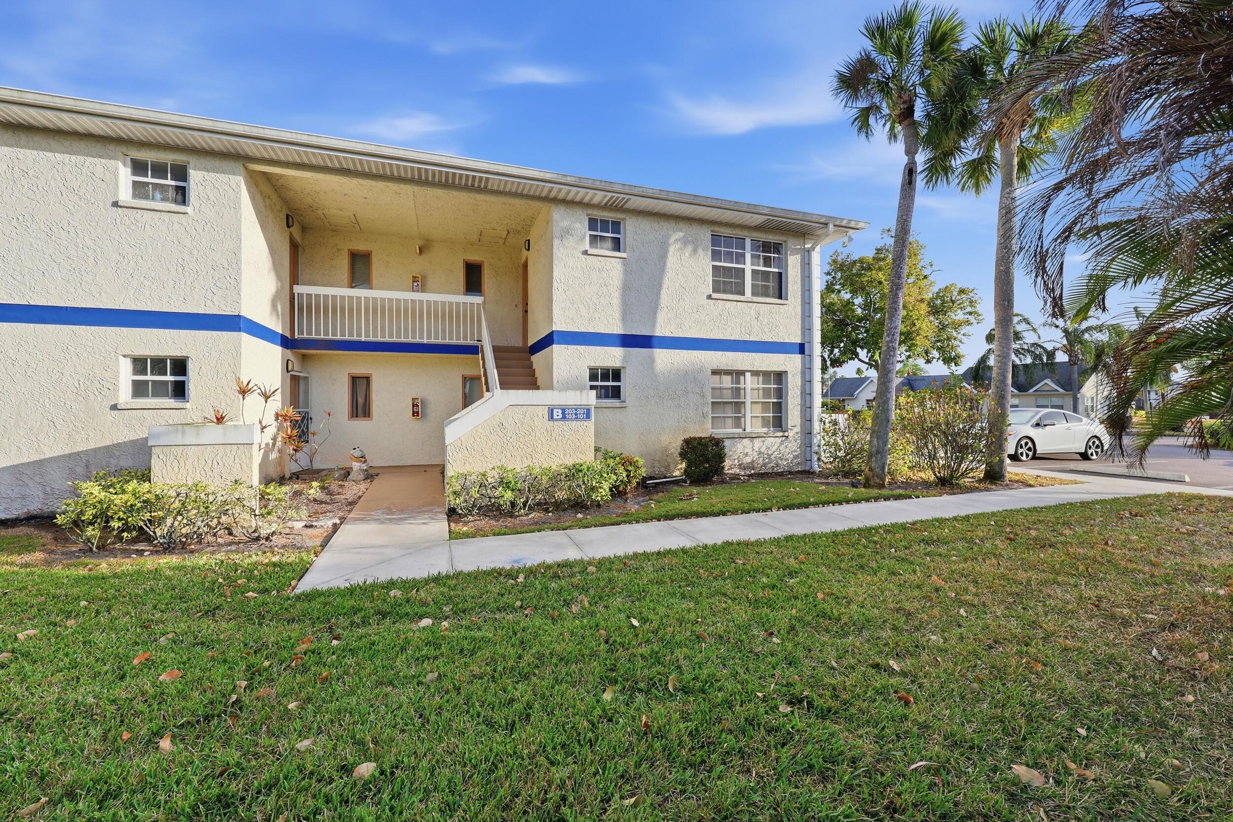 Alquilada 1502 SE Royal Green Circle 201, Port St. Lucie, FL 34952, Port St. Lucie, FL 34952