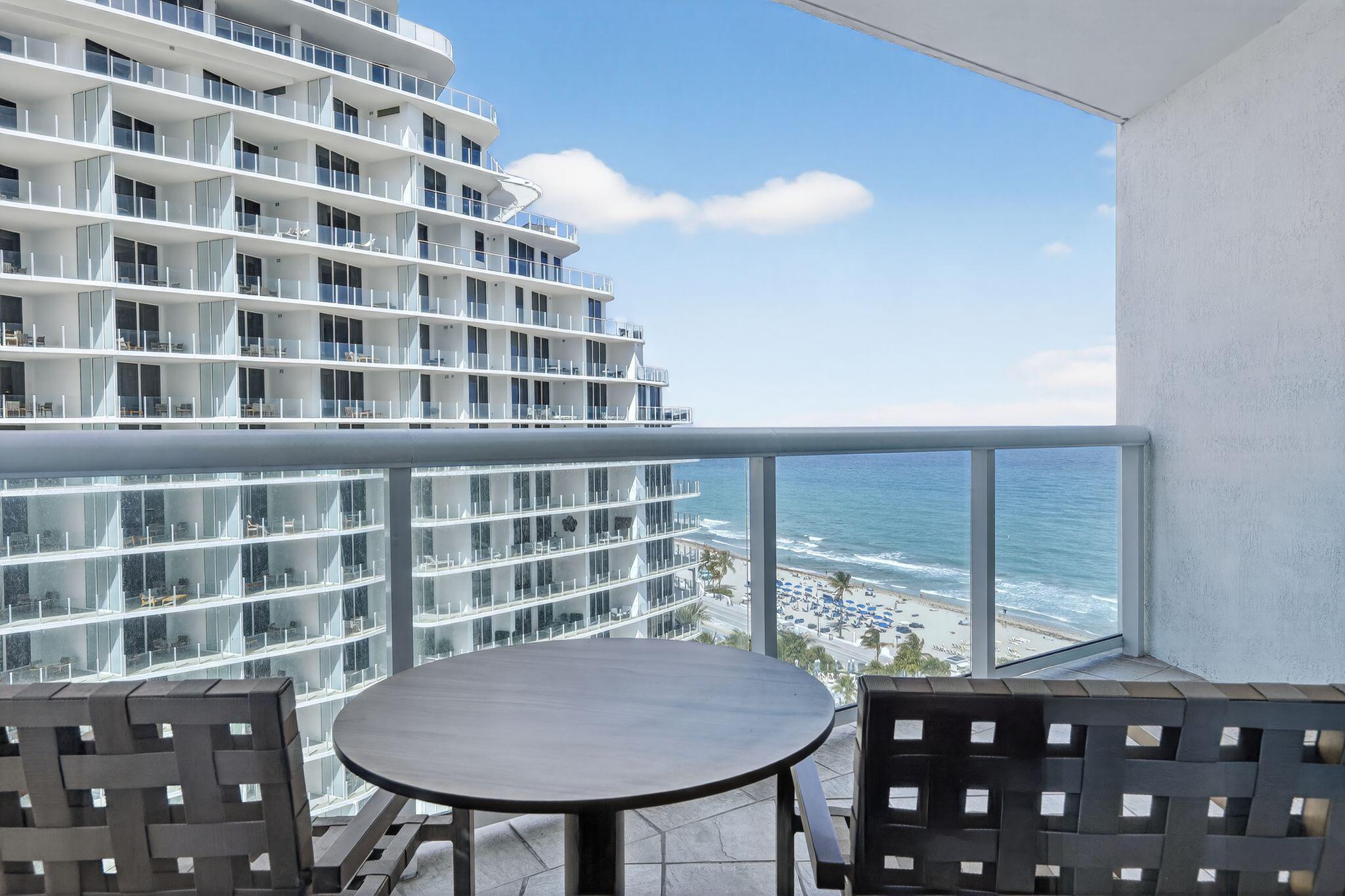 Foto de propiedad en 505 N Fort Lauderdale Beach Boulevard 1512, Fort Lauderdale, FL 33304 Fort Lauderdale con MLS# 