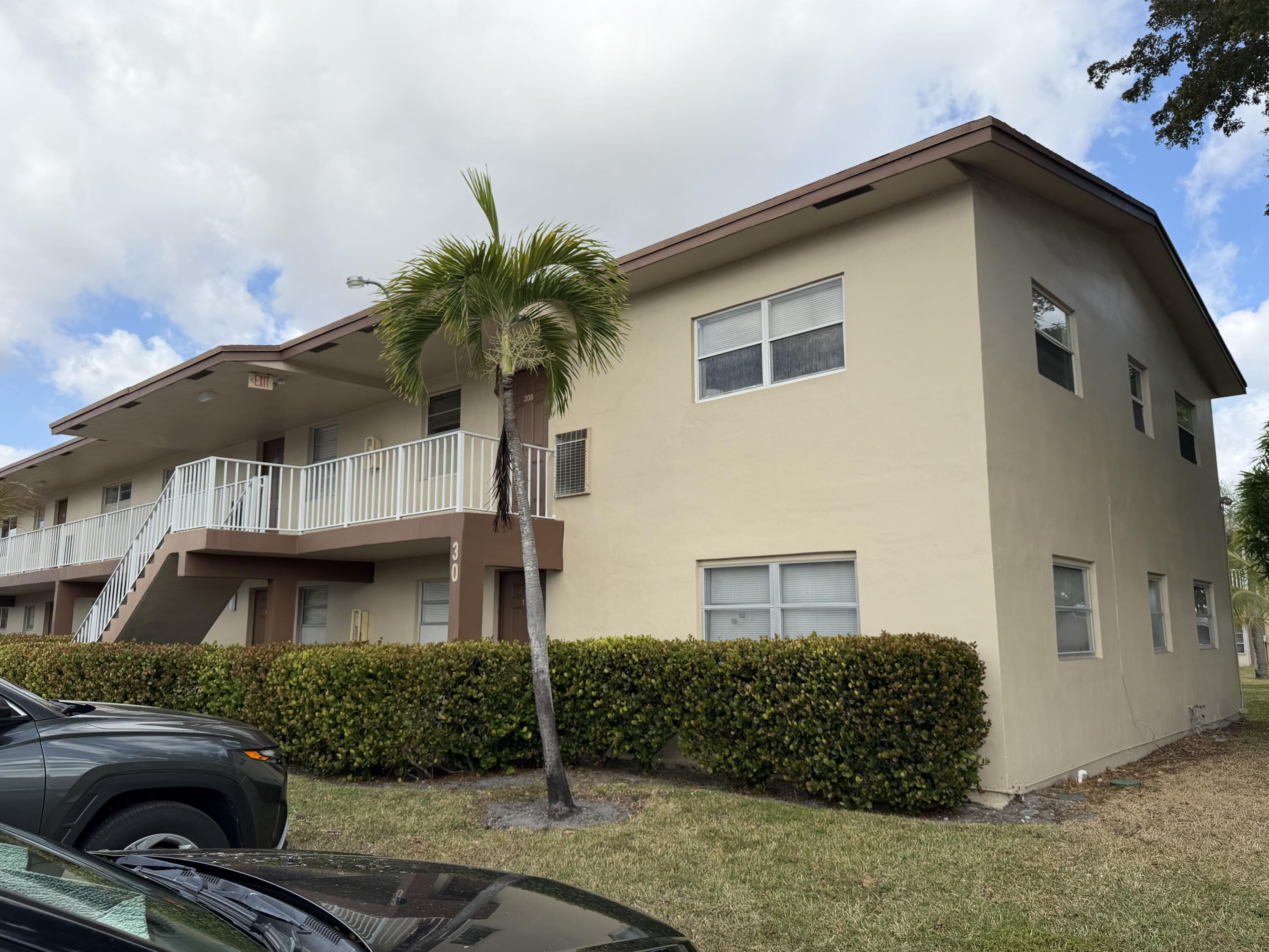 Foto de propiedad en 7505 NW 5th Court 208, Margate, FL 33063 Margate con MLS# 