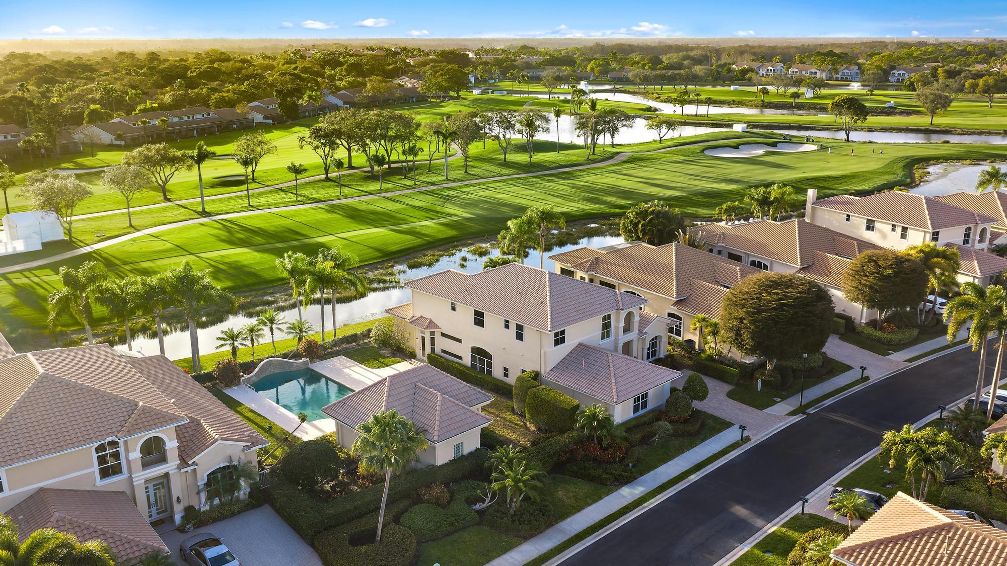Foto de propiedad en 1119 Grand Cay Drive, Palm Beach Gardens, FL 33418 Palm Beach Gardens con MLS# 