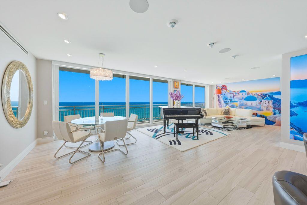 Foto de propiedad en 2150 N Ocean Boulevard 4-s, Boca Raton, FL 33431 Boca Raton con MLS# 