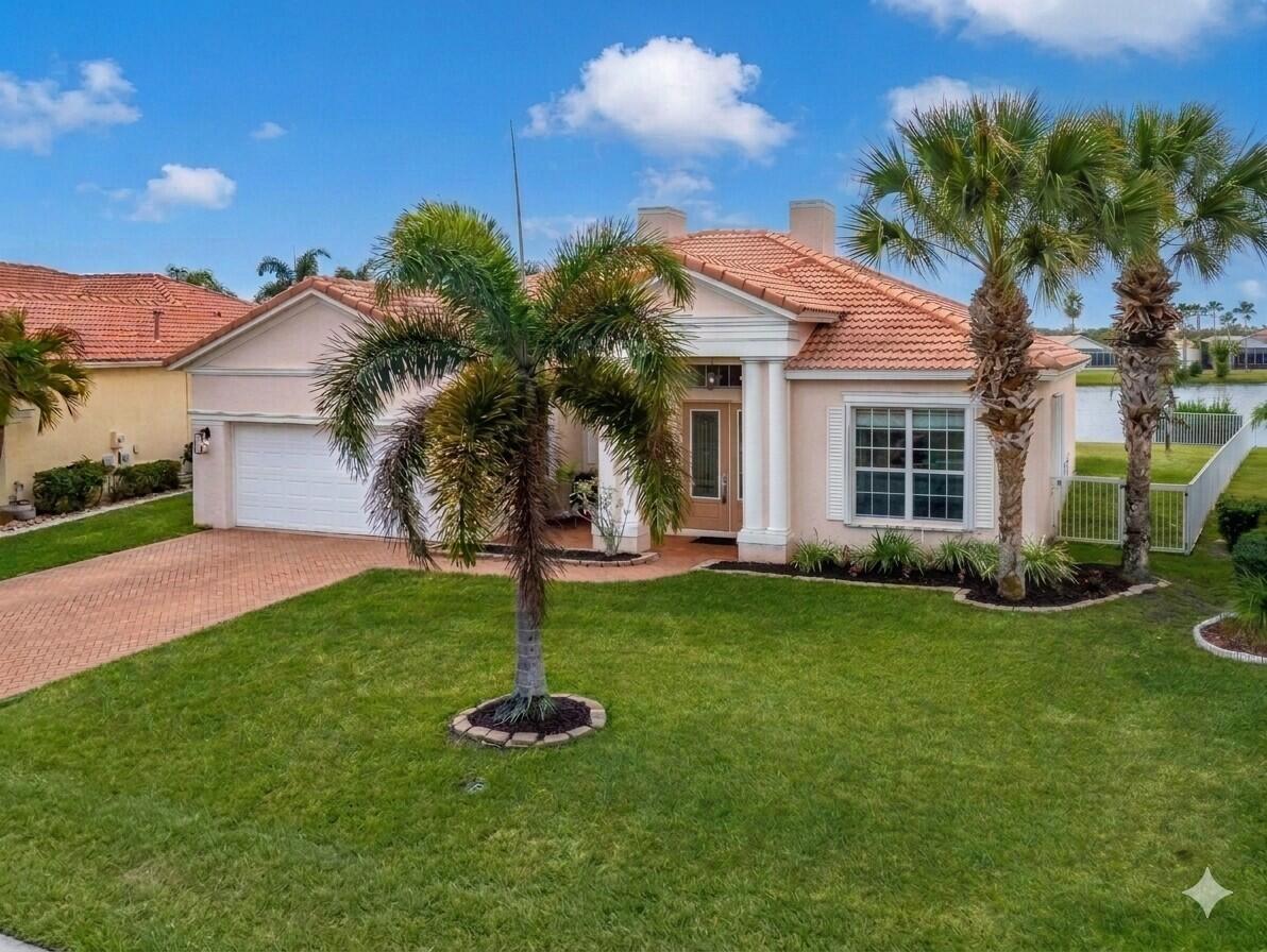 Foto de propiedad en 625 SW Long Key Court, Port St. Lucie, FL 34986 Port St. Lucie con MLS# 