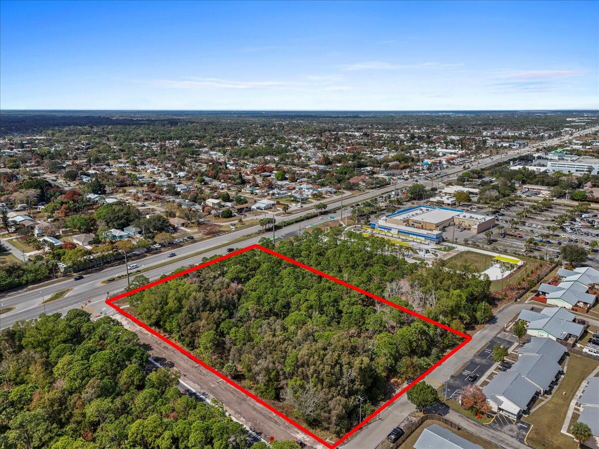 Foto de propiedad en 0 SE Federal Highway, Stuart, FL 34994 Stuart con MLS# 