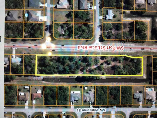 Foto de propiedad en 3518 SW Port St Lucie Boulevard E, Port St. Lucie, FL 34953 Port St. Lucie con MLS# 