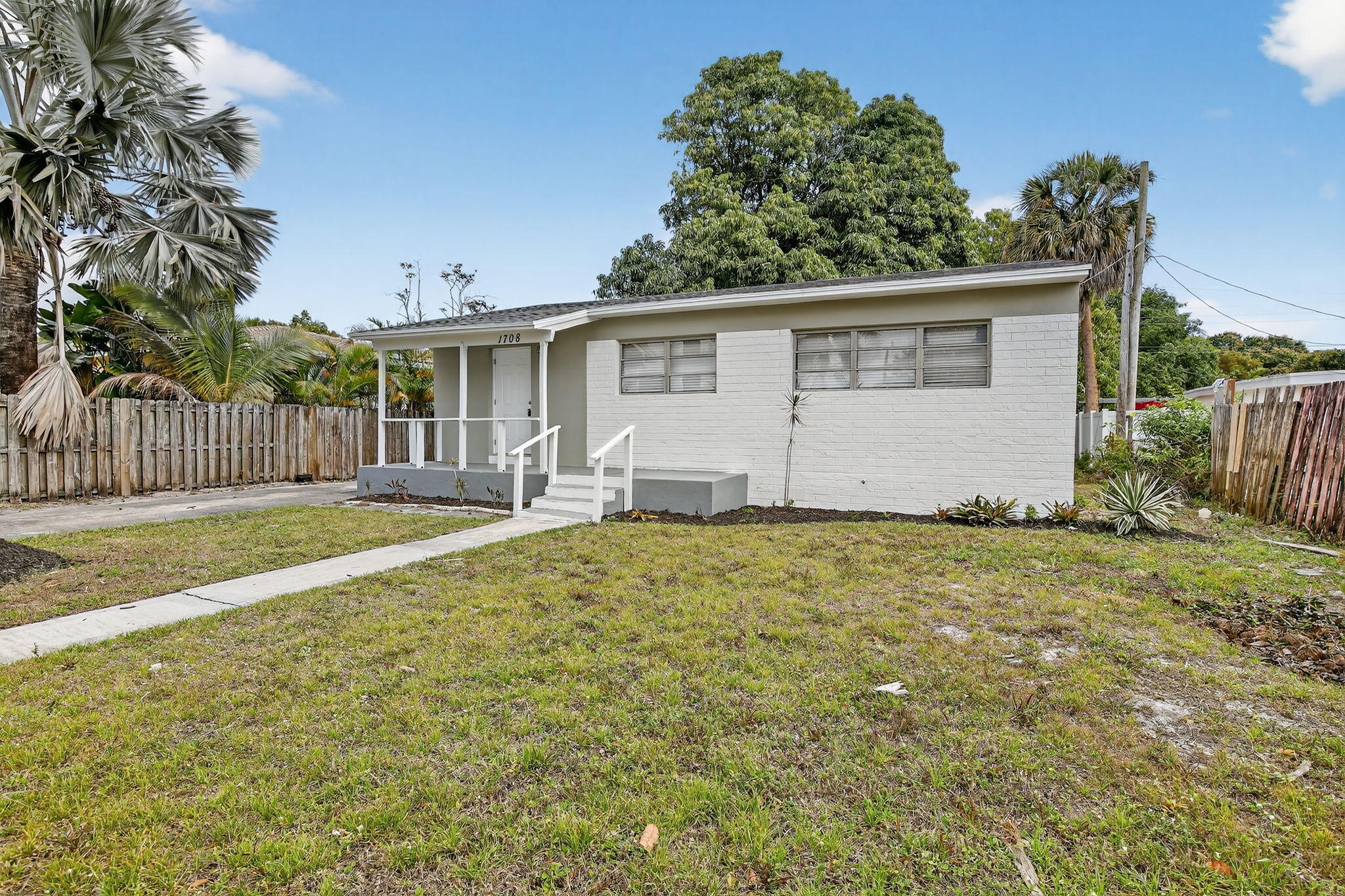 Foto de propiedad en 1708 NW 8th Avenue, Fort Lauderdale, FL 33311 Fort Lauderdale con MLS# 