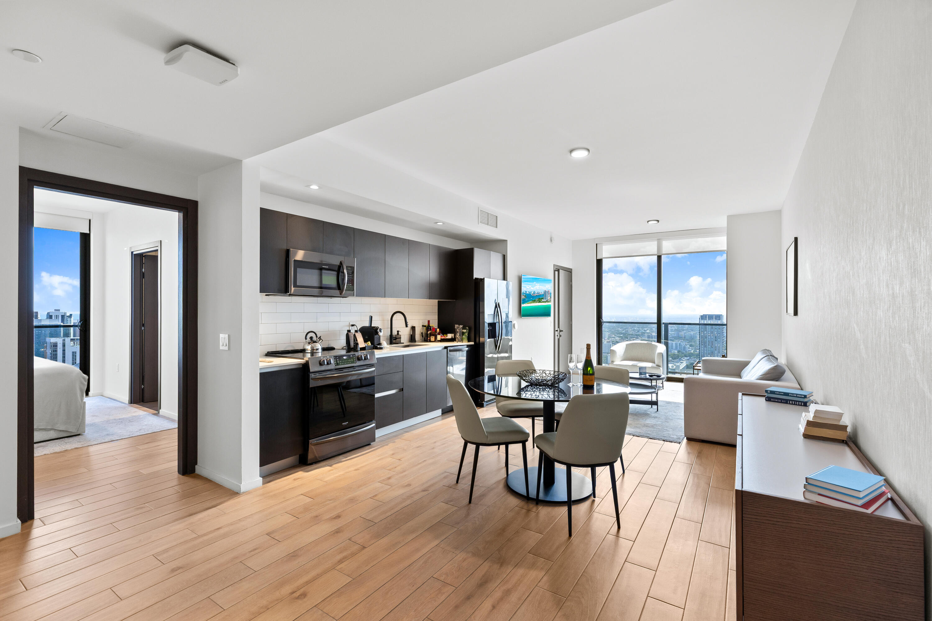 Foto de propiedad en 398 NE 5th Street 4618, Miami, FL 33132 Miami con MLS# 