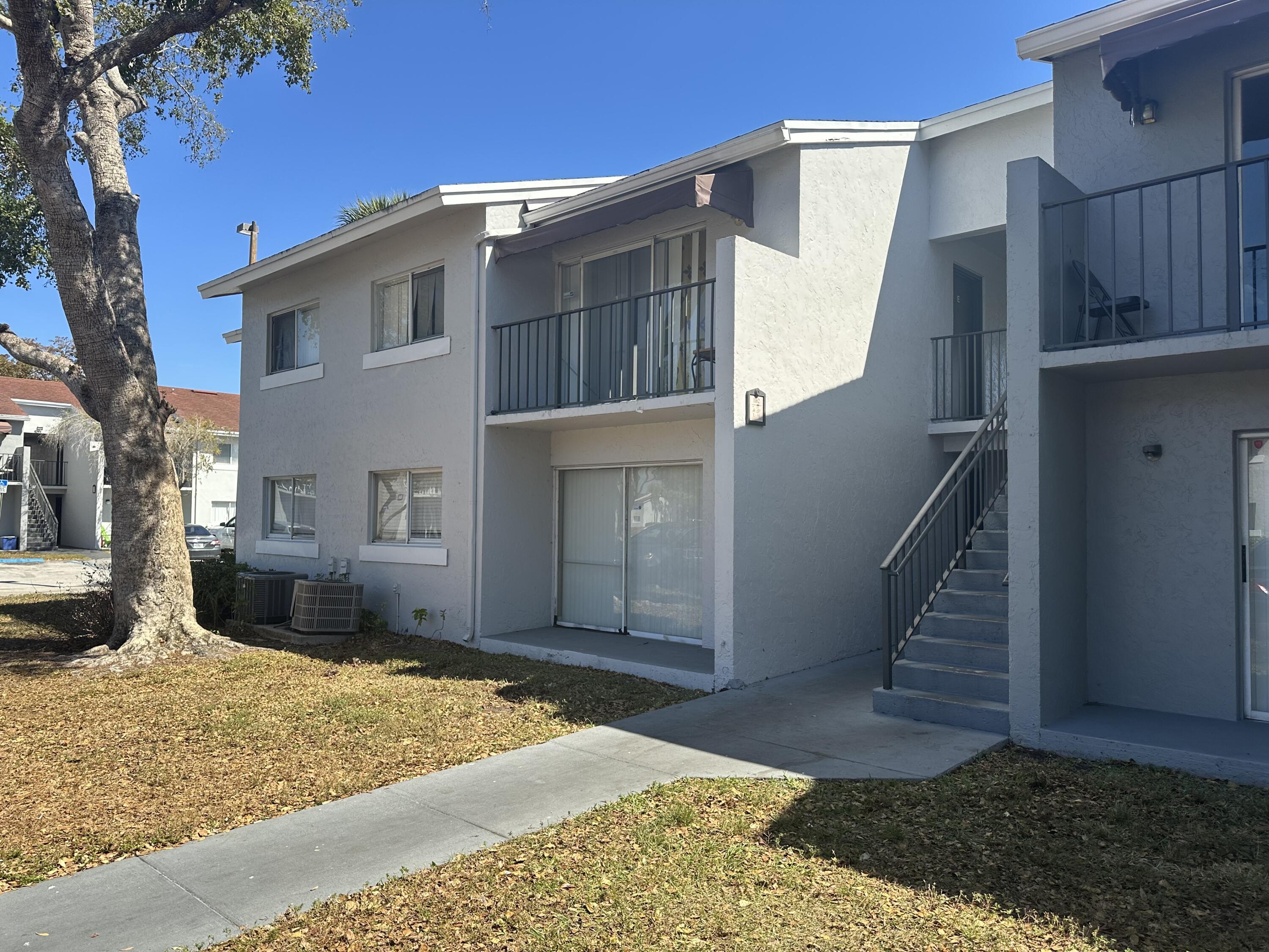 Alquilada 1162 Lake Terry Drive A, West Palm Beach, FL 33411, West Palm Beach, FL 33411