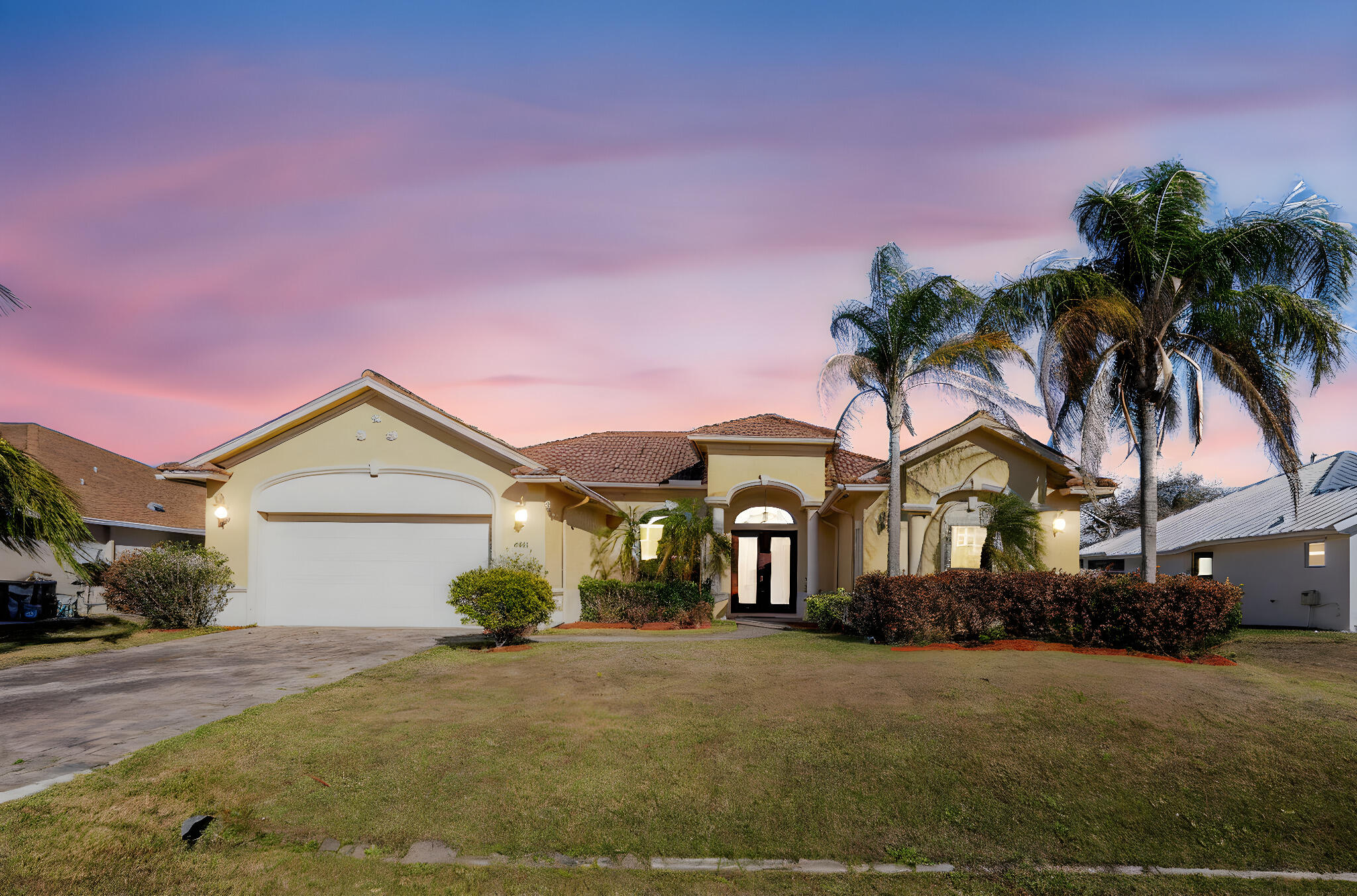 Foto de propiedad en 2081 SW Algiers Street, Port St. Lucie, FL 34953 Port St. Lucie con MLS# 