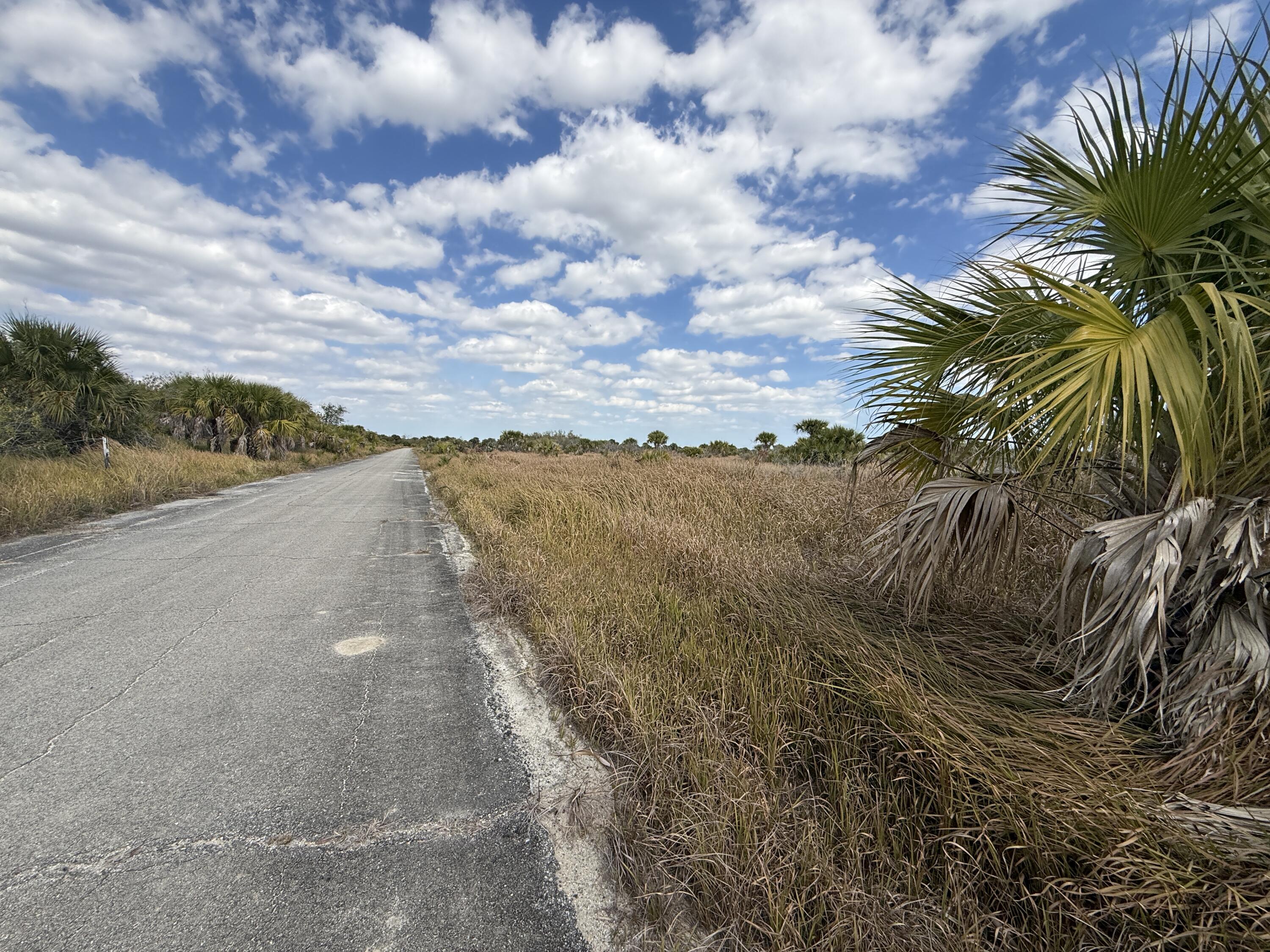 Foto de propiedad en 1771 Camilo Circle SW, Palm Bay, FL 32908 Palm Bay con MLS# 