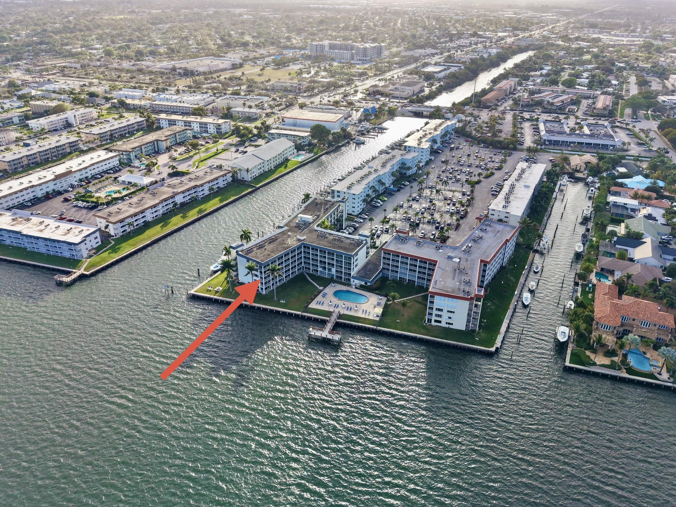 Foto de propiedad en 100 Paradise Harbour Boulevard 304, North Palm Beach, FL 33408 North Palm Beach con MLS# 