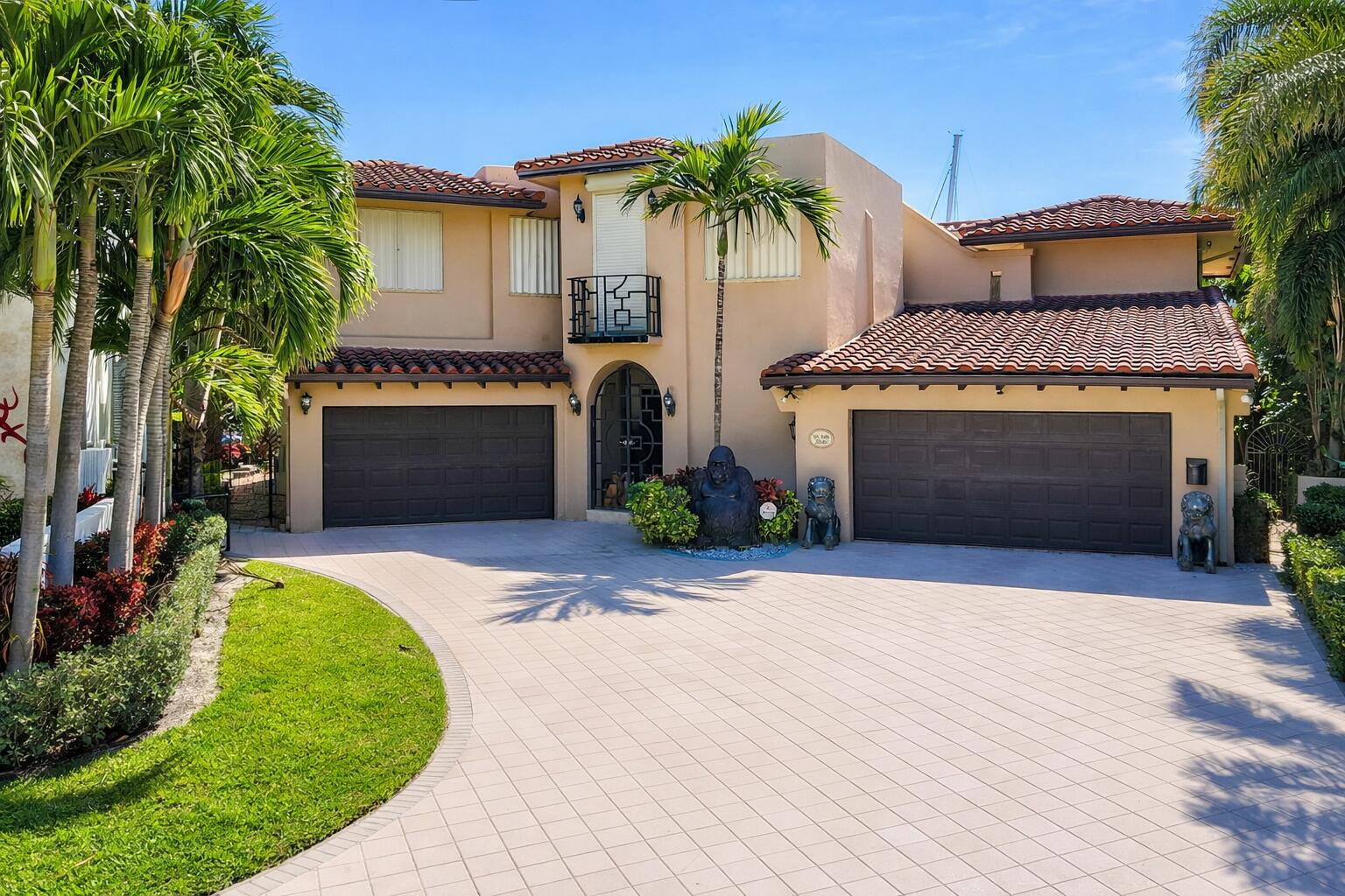 Foto de propiedad en 2850 NE 44th Street, Lighthouse Point, FL 33064 Lighthouse Point con MLS# 